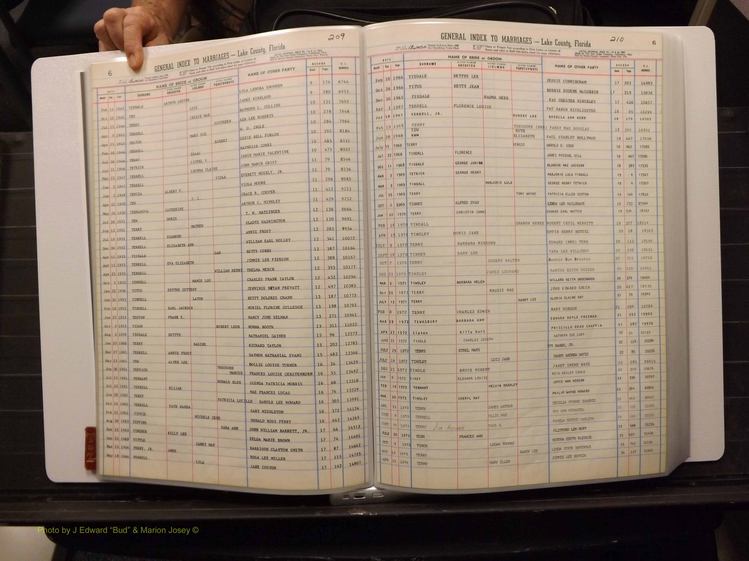 Lake Co, FL Marriage Index T-Z, 1889-1986 (108).JPG