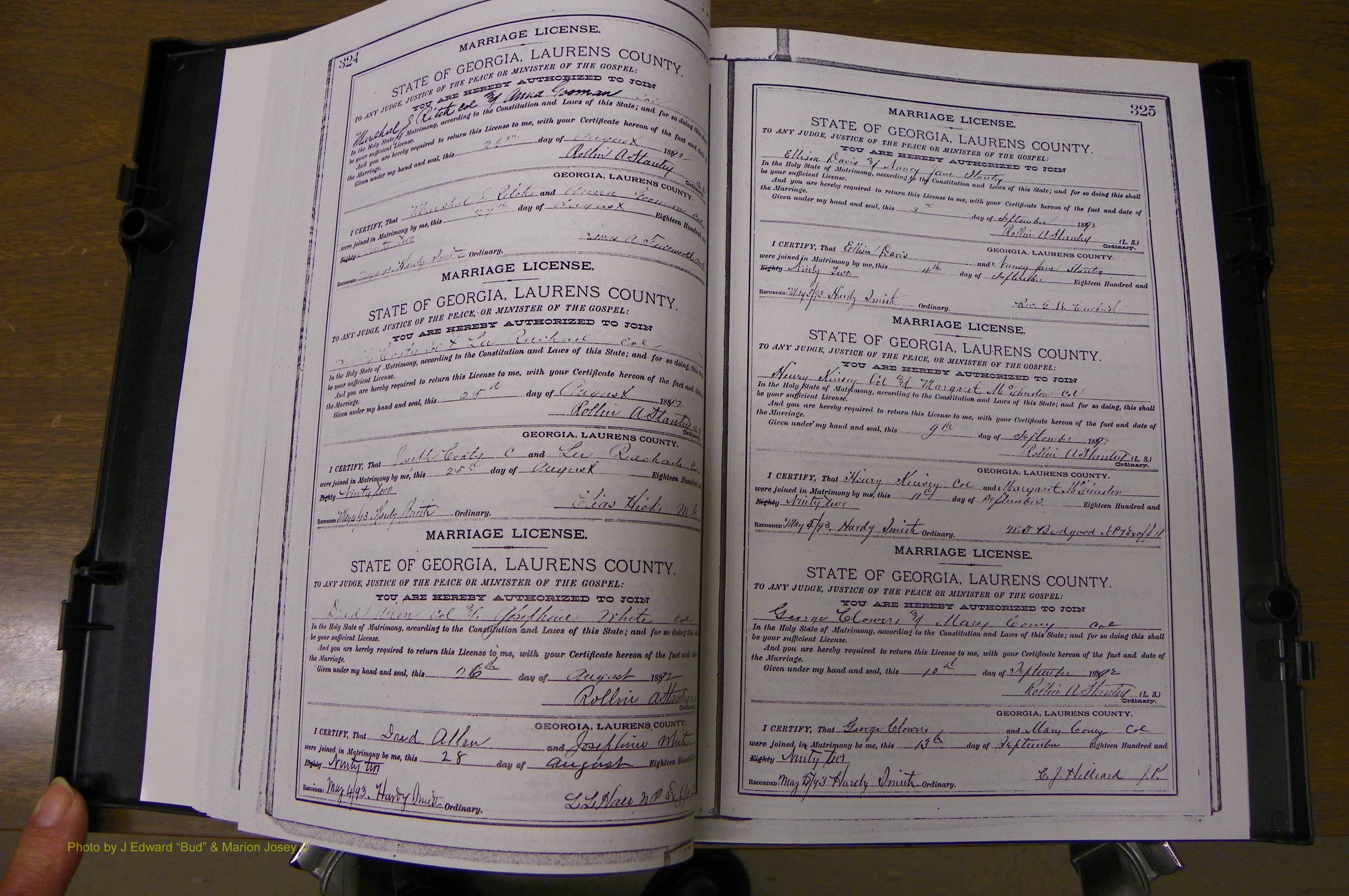 Laurens Co, GA, Marriages Book K, 1886 - 1896, P 324-325.JPG