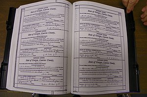 Laurens Co, GA, Marriages Book N, 1905 - 1915, White, P 572-573.JPG
