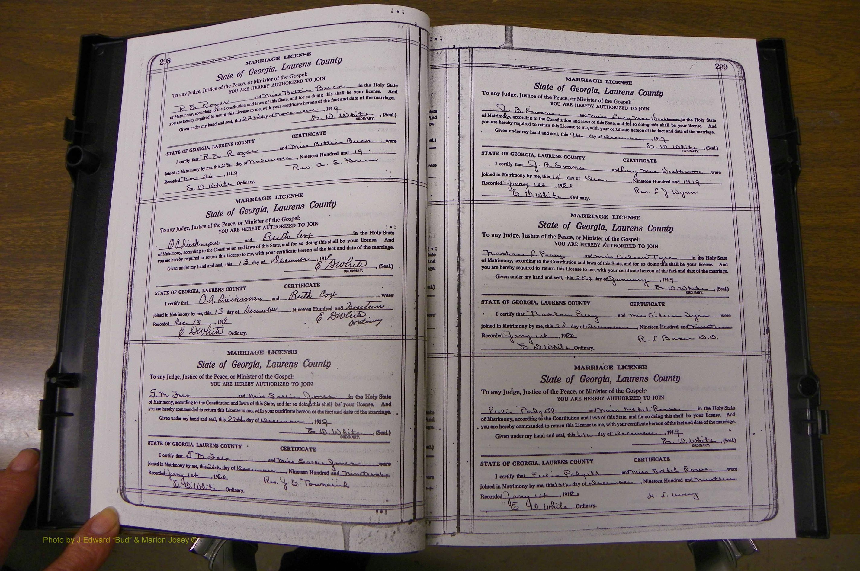 Laurens Co, GA, Marriages Book P, 1915 - 1924, White, P 298-299.JPG