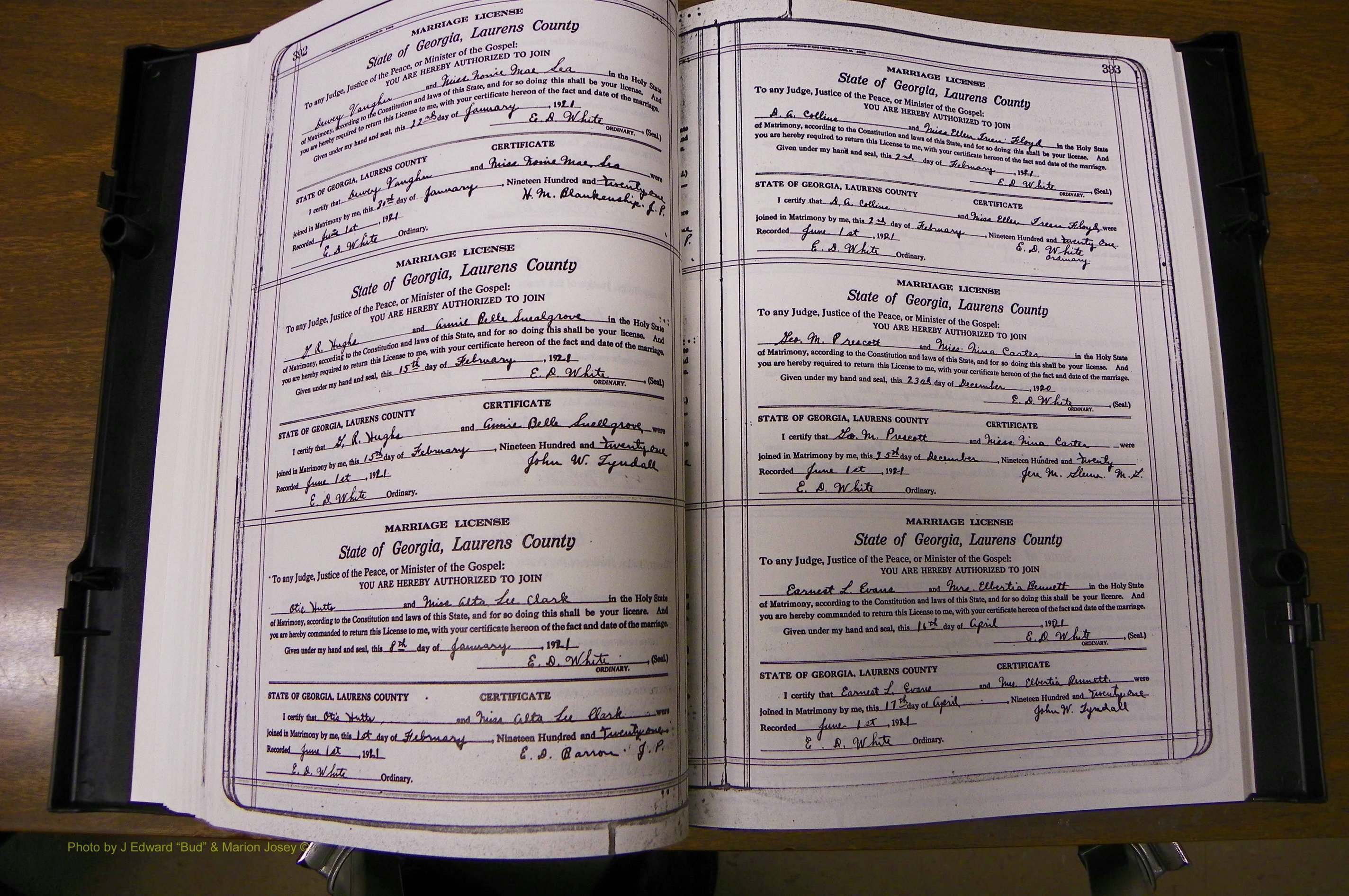 Laurens Co, GA, Marriages Book P, 1915 - 1924, White, P 392-393.JPG