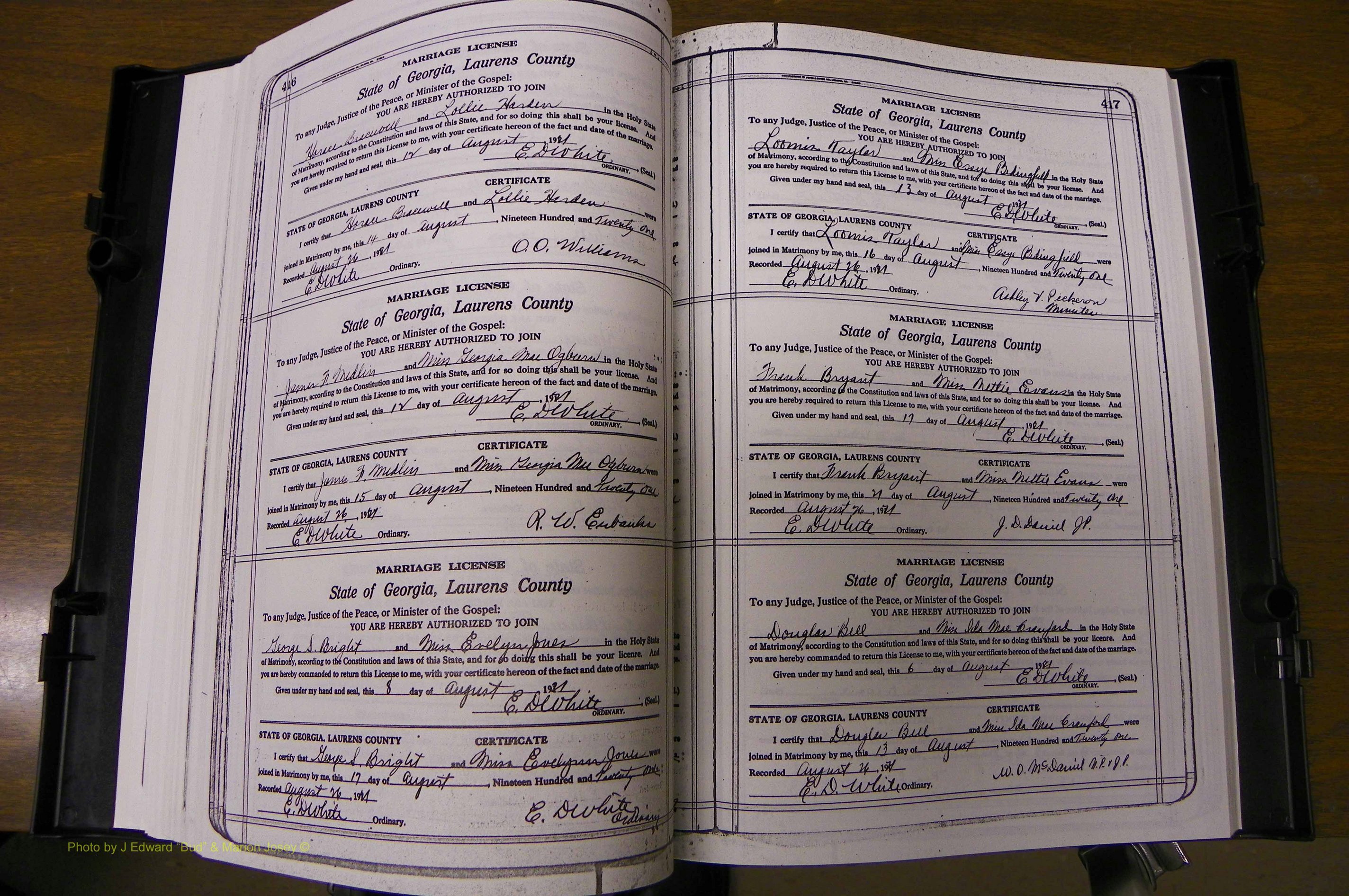 Laurens Co, GA, Marriages Book P, 1915 - 1924, White, P 416-417.JPG