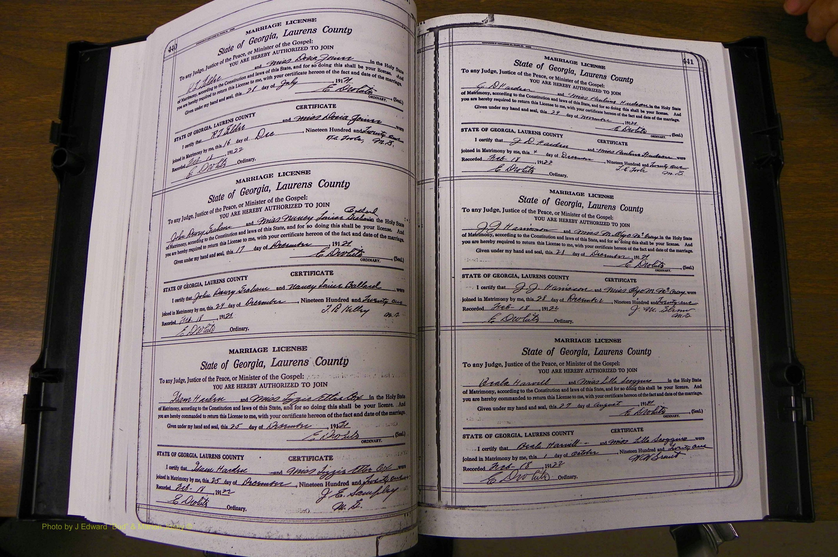 Laurens Co, GA, Marriages Book P, 1915 - 1924, White, P 440-441.JPG