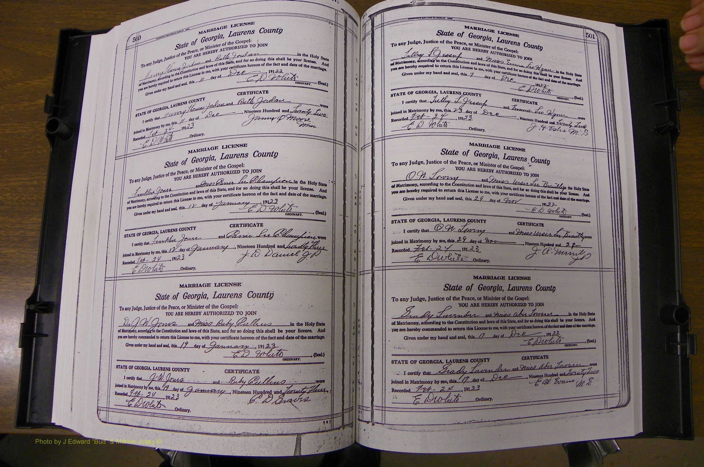 Laurens Co, GA, Marriages Book P, 1915 - 1924, White, P 500-501.JPG