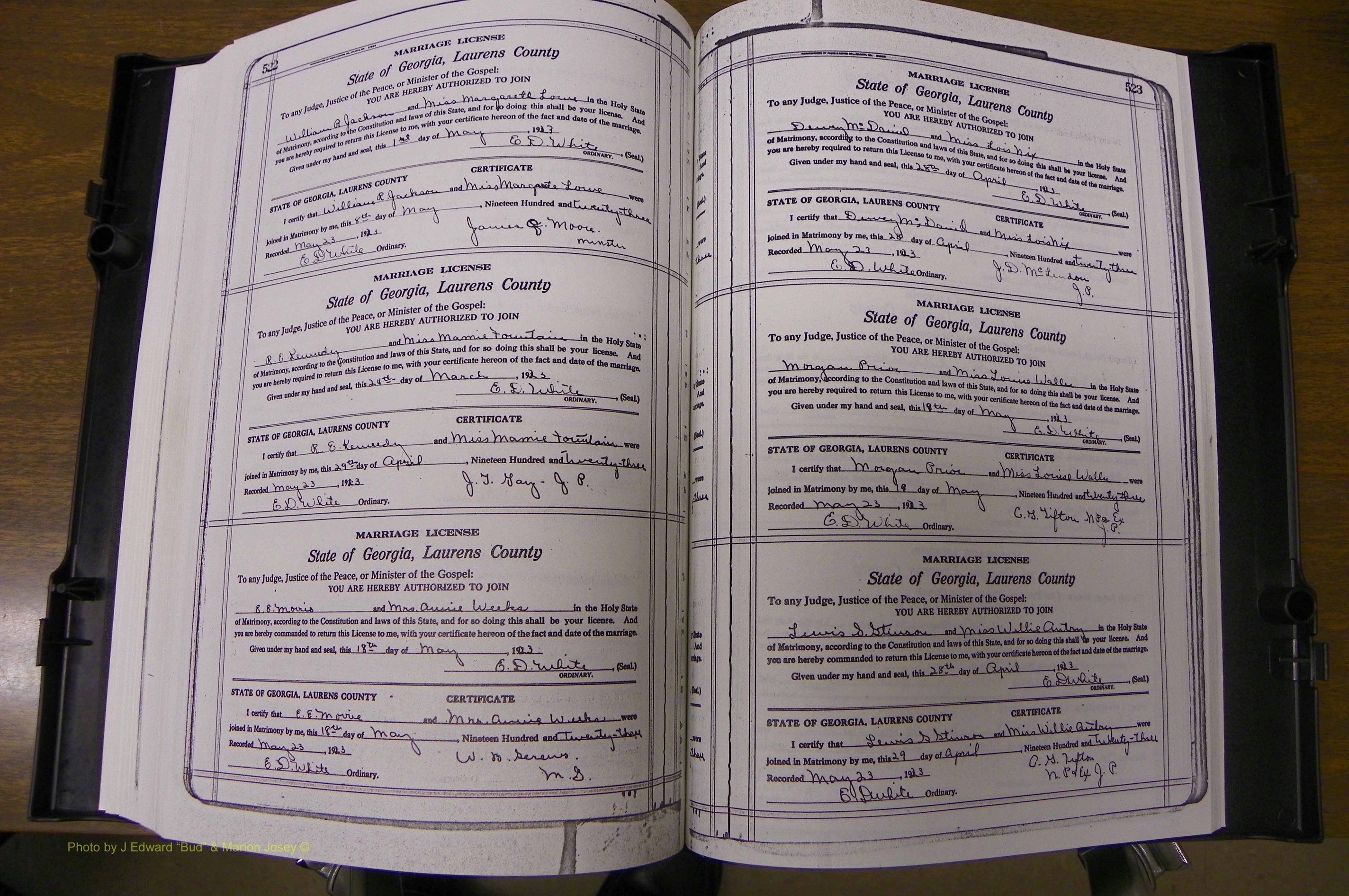 Laurens Co, GA, Marriages Book P, 1915 - 1924, White, P 522-523.JPG
