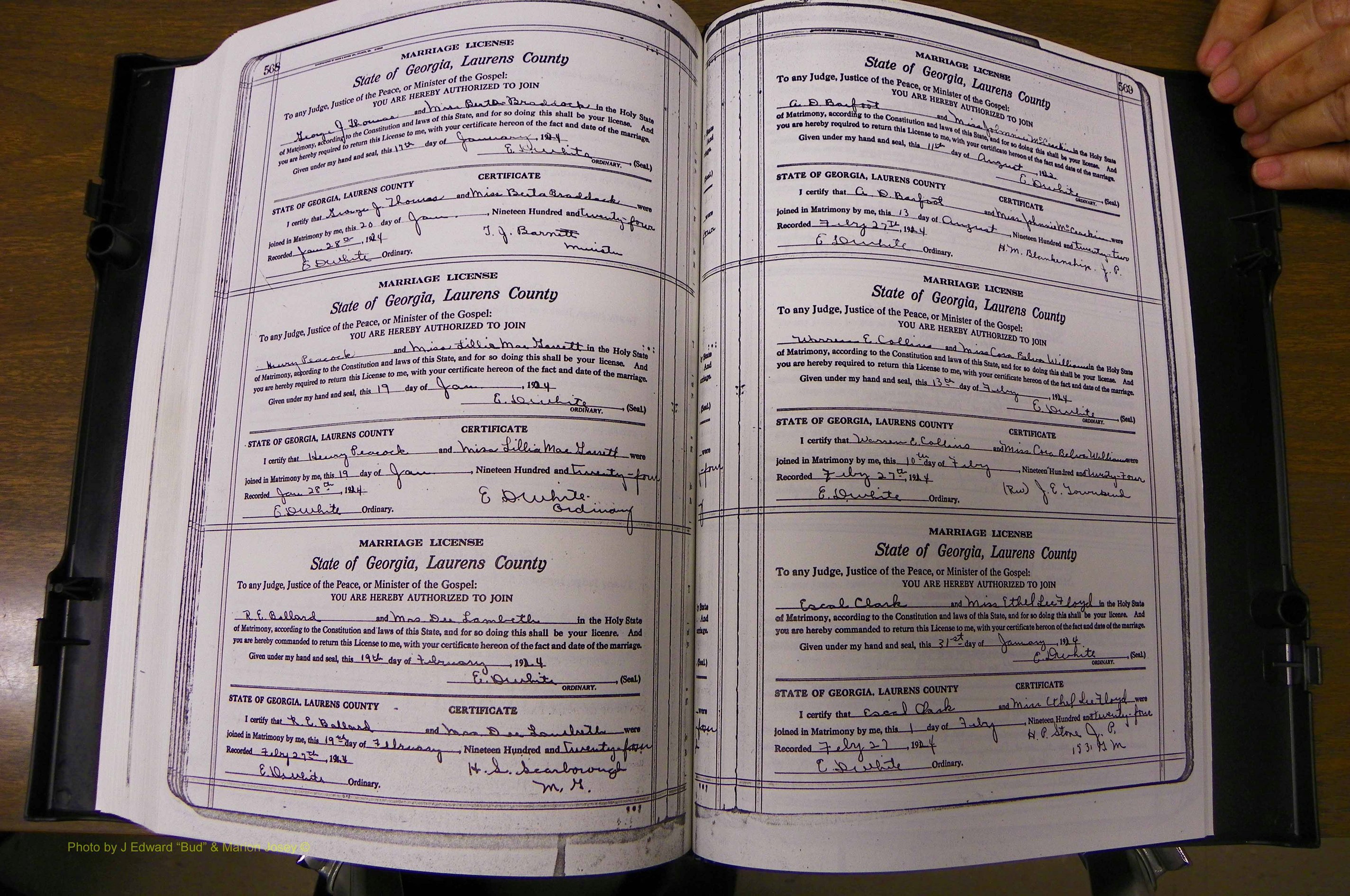 Laurens Co, GA, Marriages Book P, 1915 - 1924, White, P 568-569.JPG