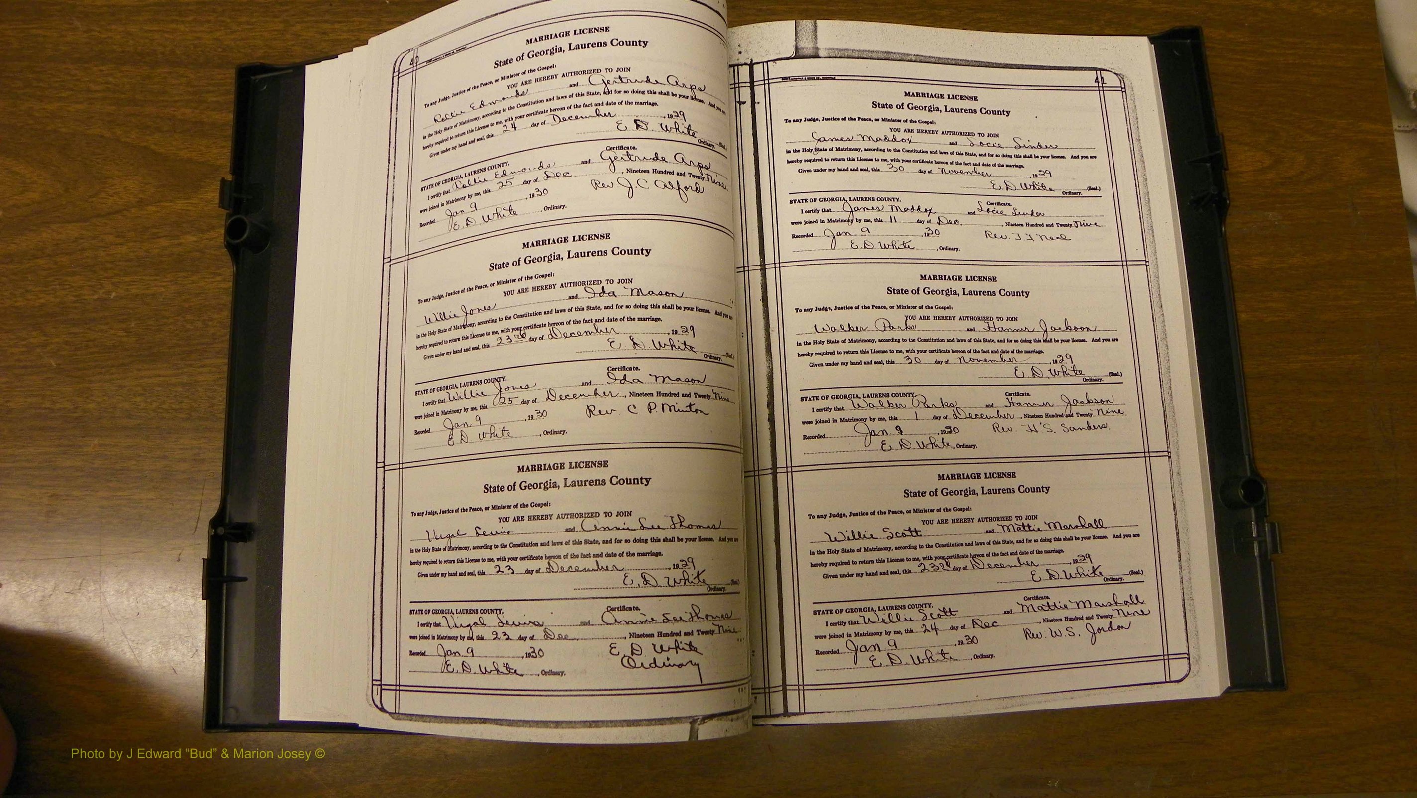 Laurens Co, GA, Marriages Book T, 1929 - 1938, Colored, P 040-041.JPG