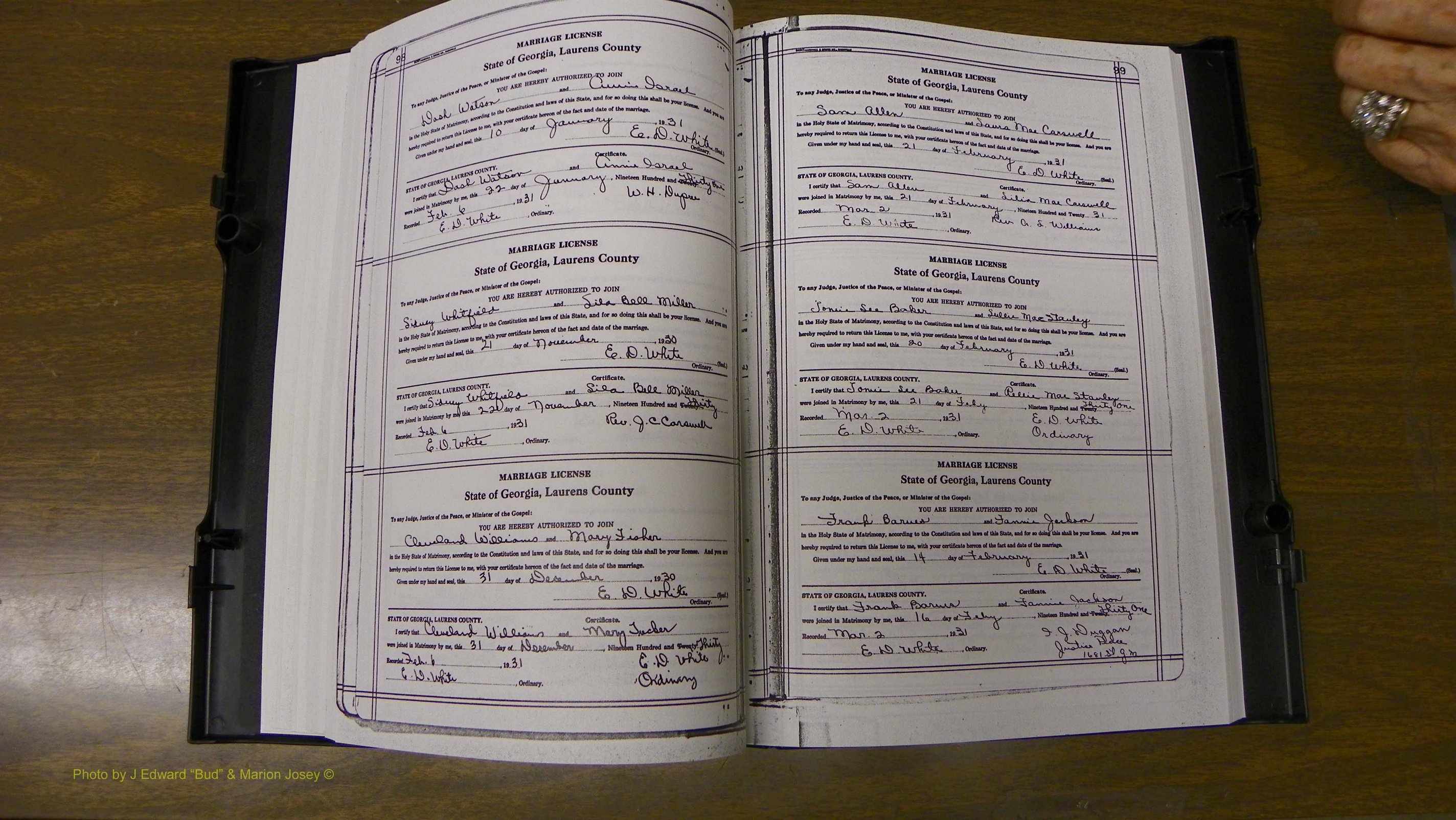Laurens Co, GA, Marriages Book T, 1929 - 1938, Colored, P 098-099.JPG