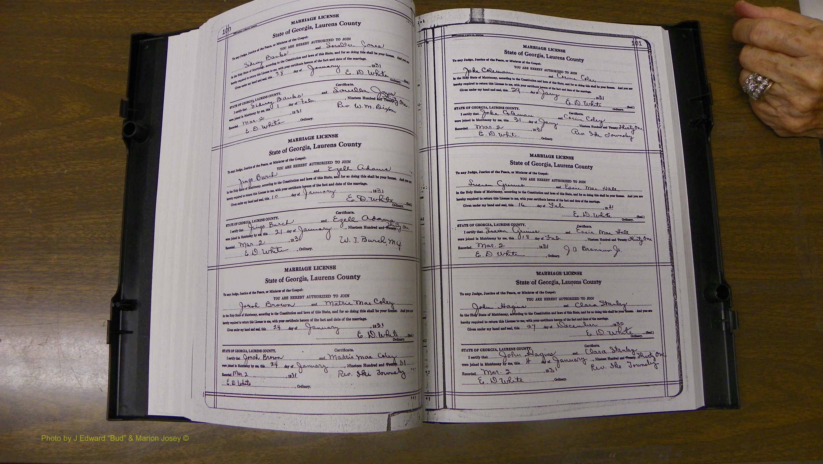 Laurens Co, GA, Marriages Book T, 1929 - 1938, Colored, P 100-101.JPG