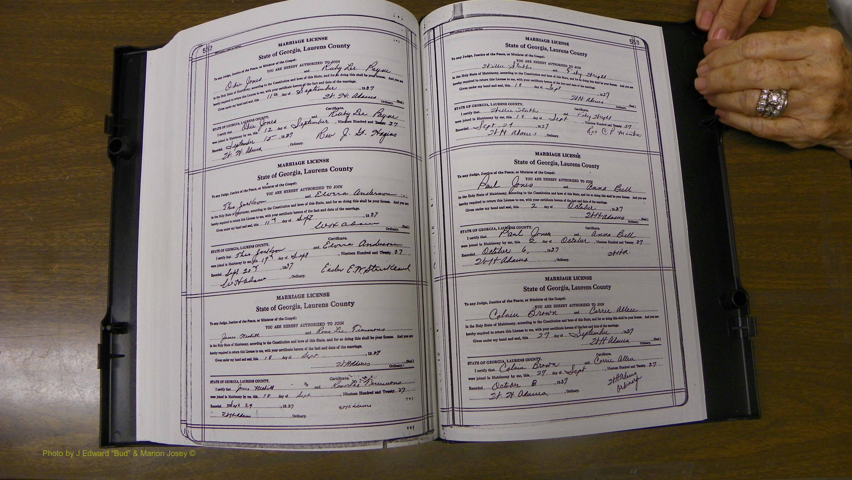 Laurens Co, GA, Marriages Book T, 1929 - 1938, Colored, P 552-553.JPG