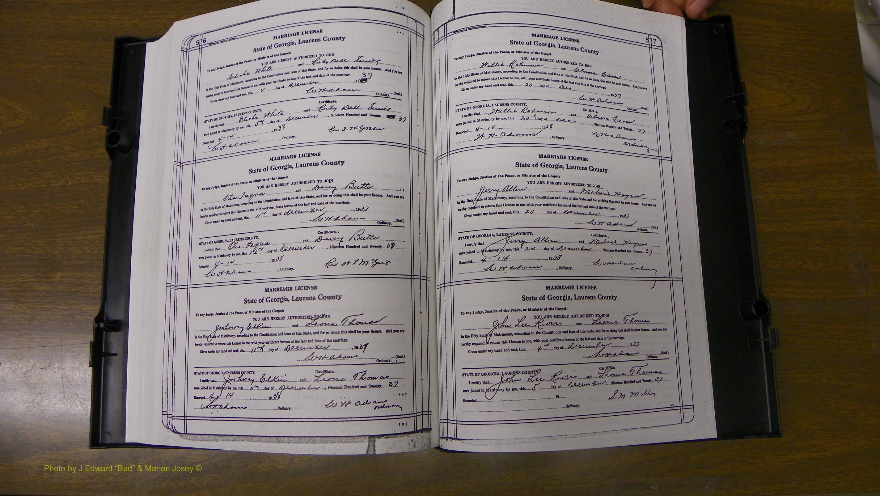 Laurens Co, GA, Marriages Book T, 1929 - 1938, Colored, P 576-577.JPG