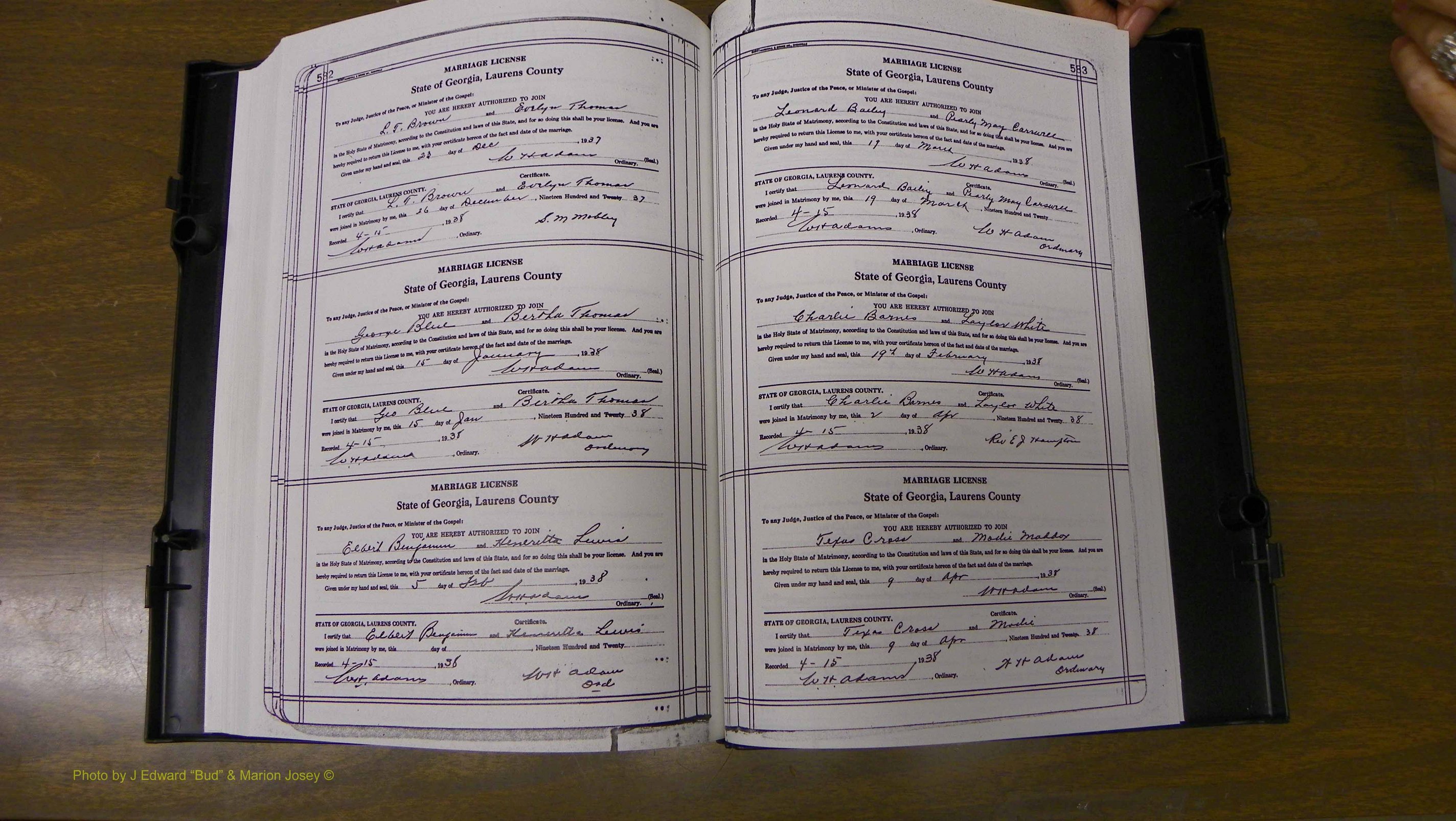 Laurens Co, GA, Marriages Book T, 1929 - 1938, Colored, P 582-583.JPG