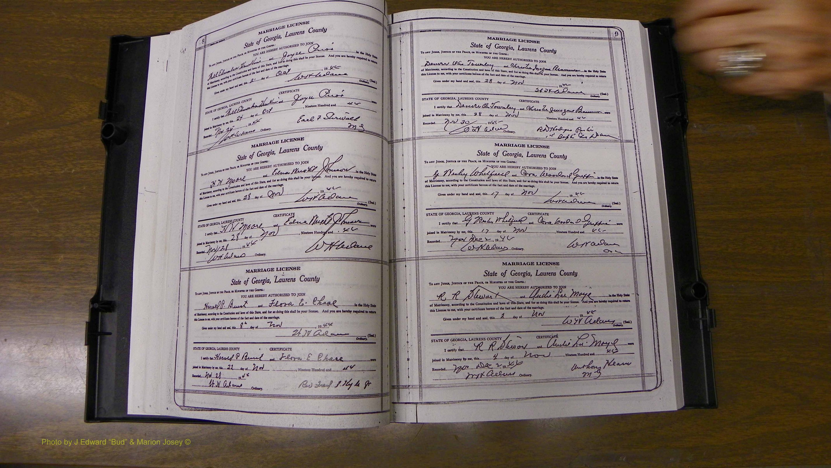 Laurens Co, GA, Marriages Book W, 1944 - 1955, White, P 008-009.JPG