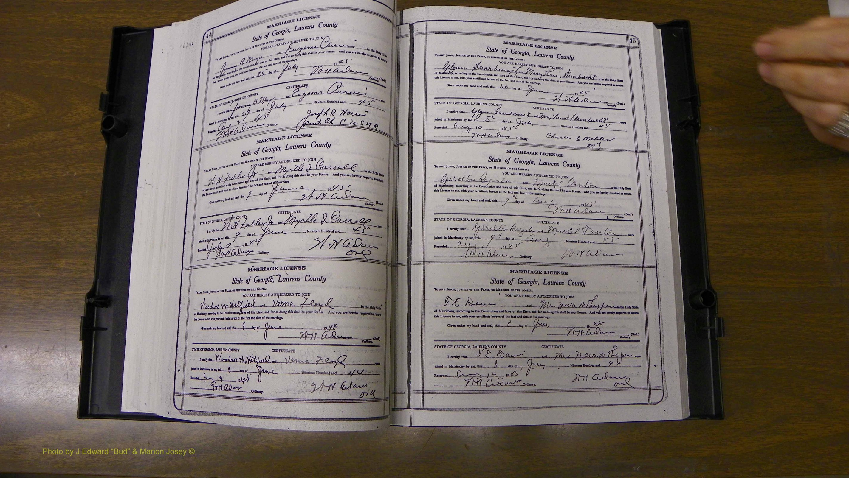 Laurens Co, GA, Marriages Book W, 1944 - 1955, White, P 044-045.JPG