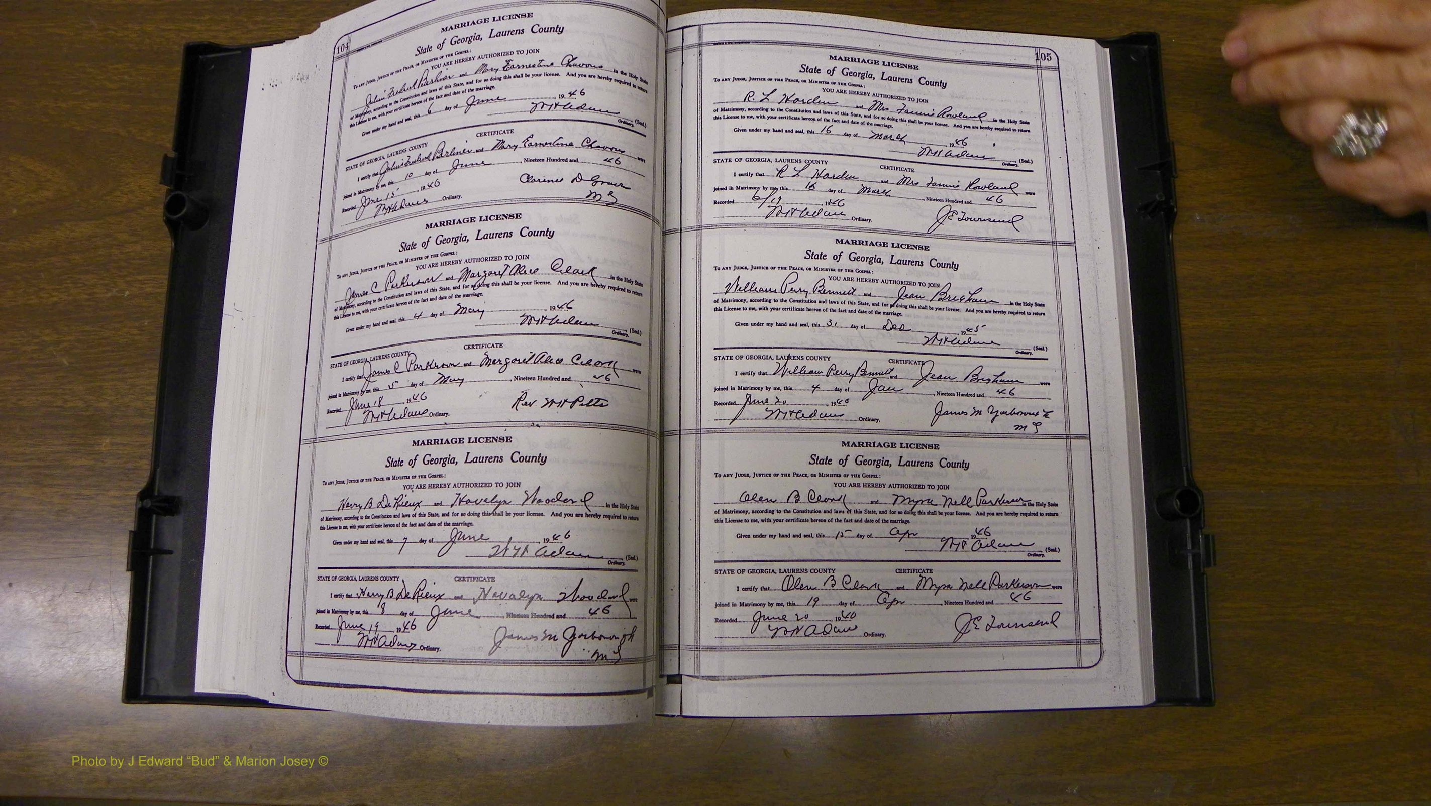 Laurens Co, GA, Marriages Book W, 1944 - 1955, White, P 104-105.JPG