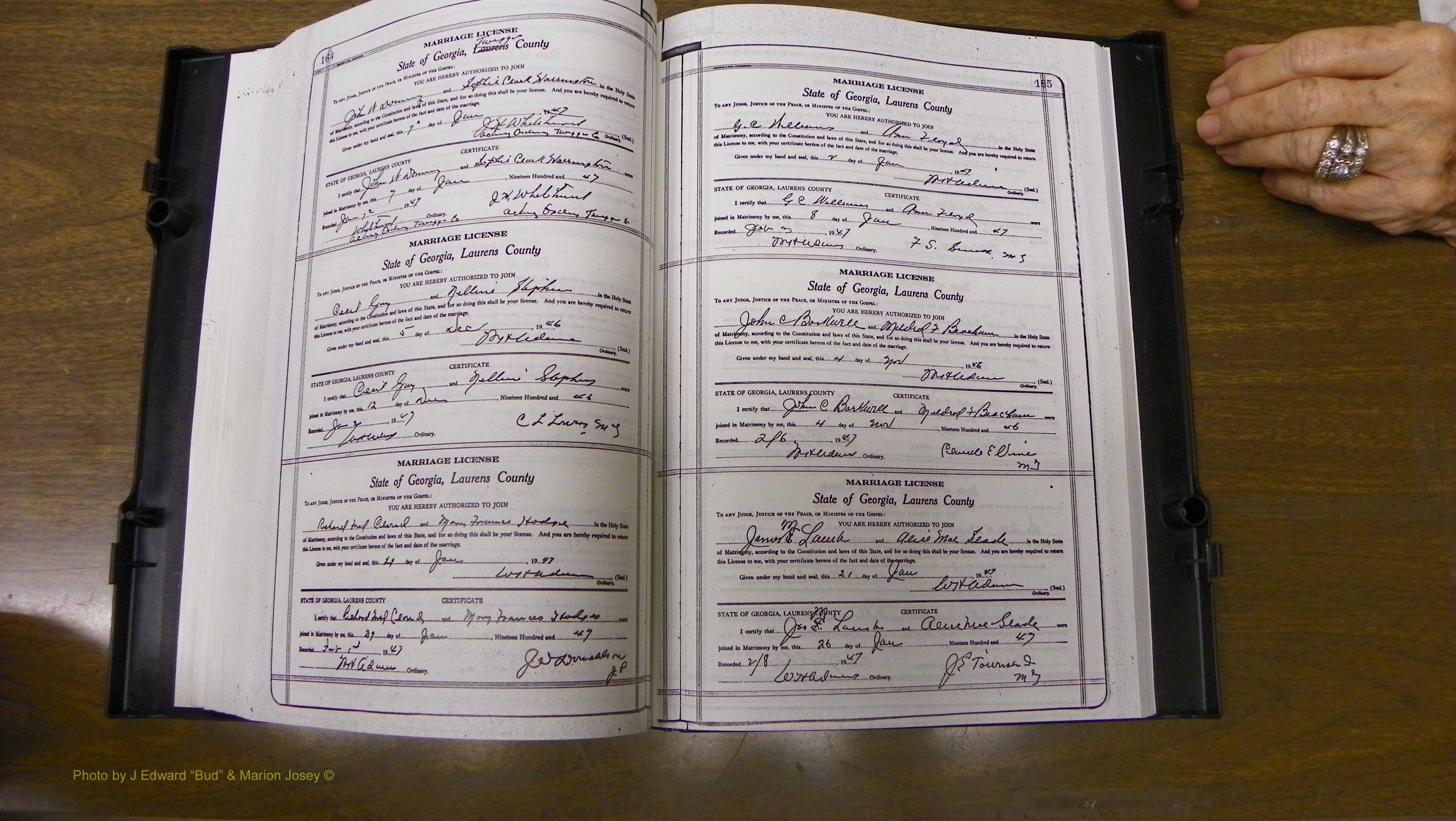 Laurens Co, GA, Marriages Book W, 1944 - 1955, White, P 164-165.JPG