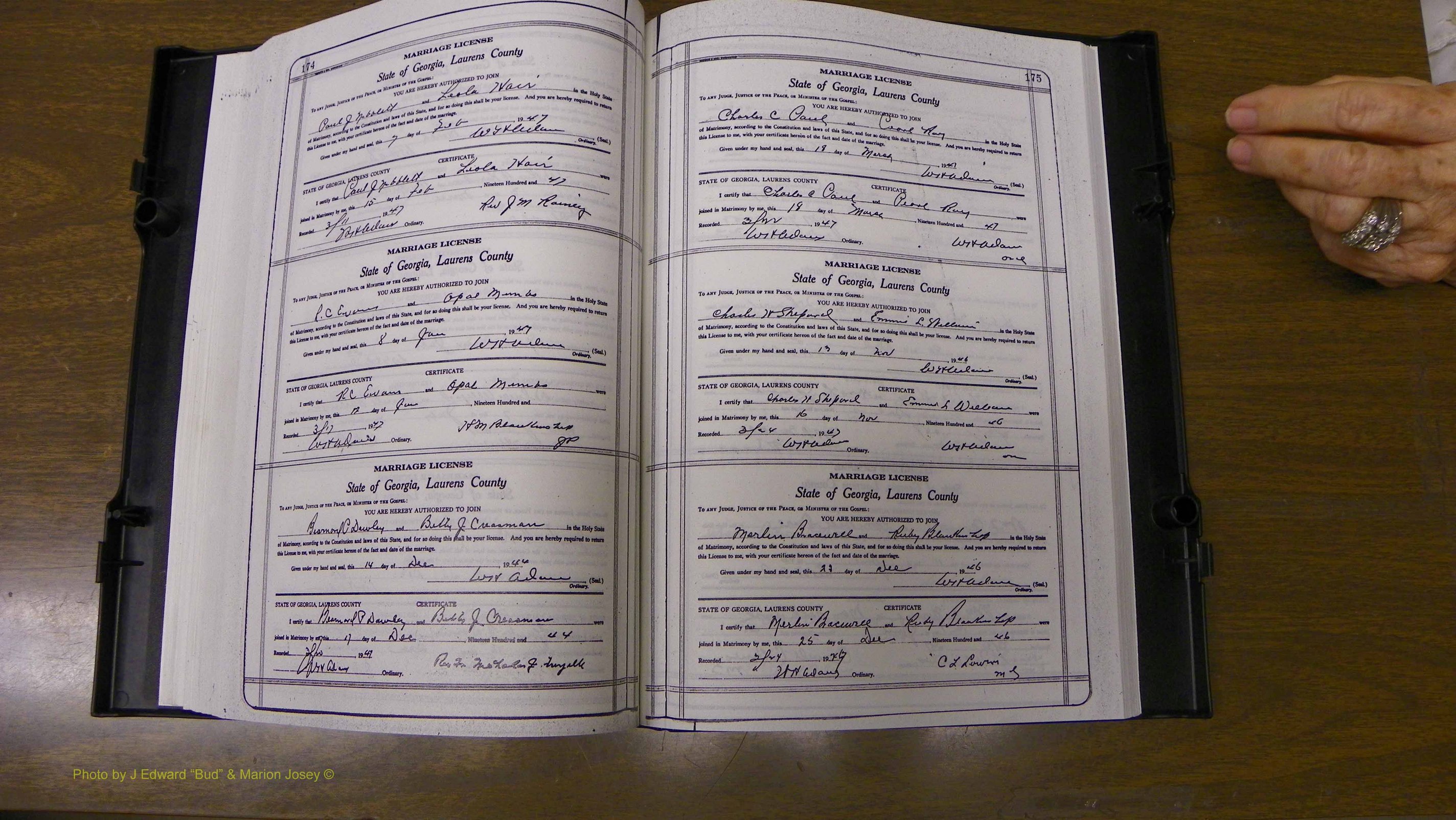 Laurens Co, GA, Marriages Book W, 1944 - 1955, White, P 174-175.JPG