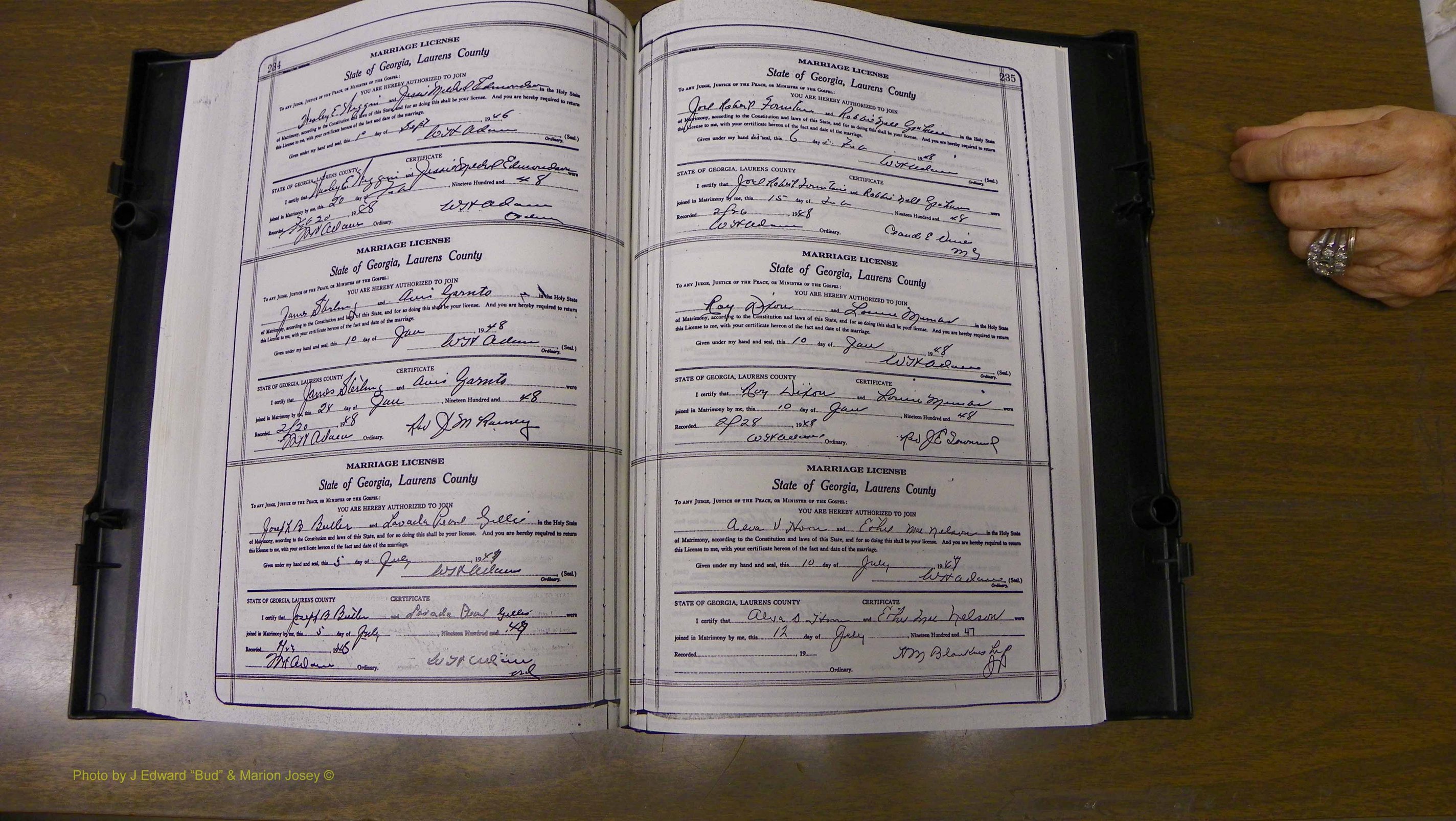 Laurens Co, GA, Marriages Book W, 1944 - 1955, White, P 234-235.JPG