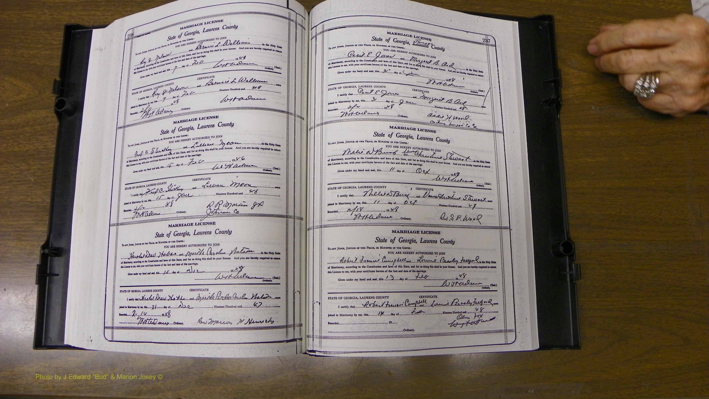 Laurens Co, GA, Marriages Book W, 1944 - 1955, White, P 236-237.JPG