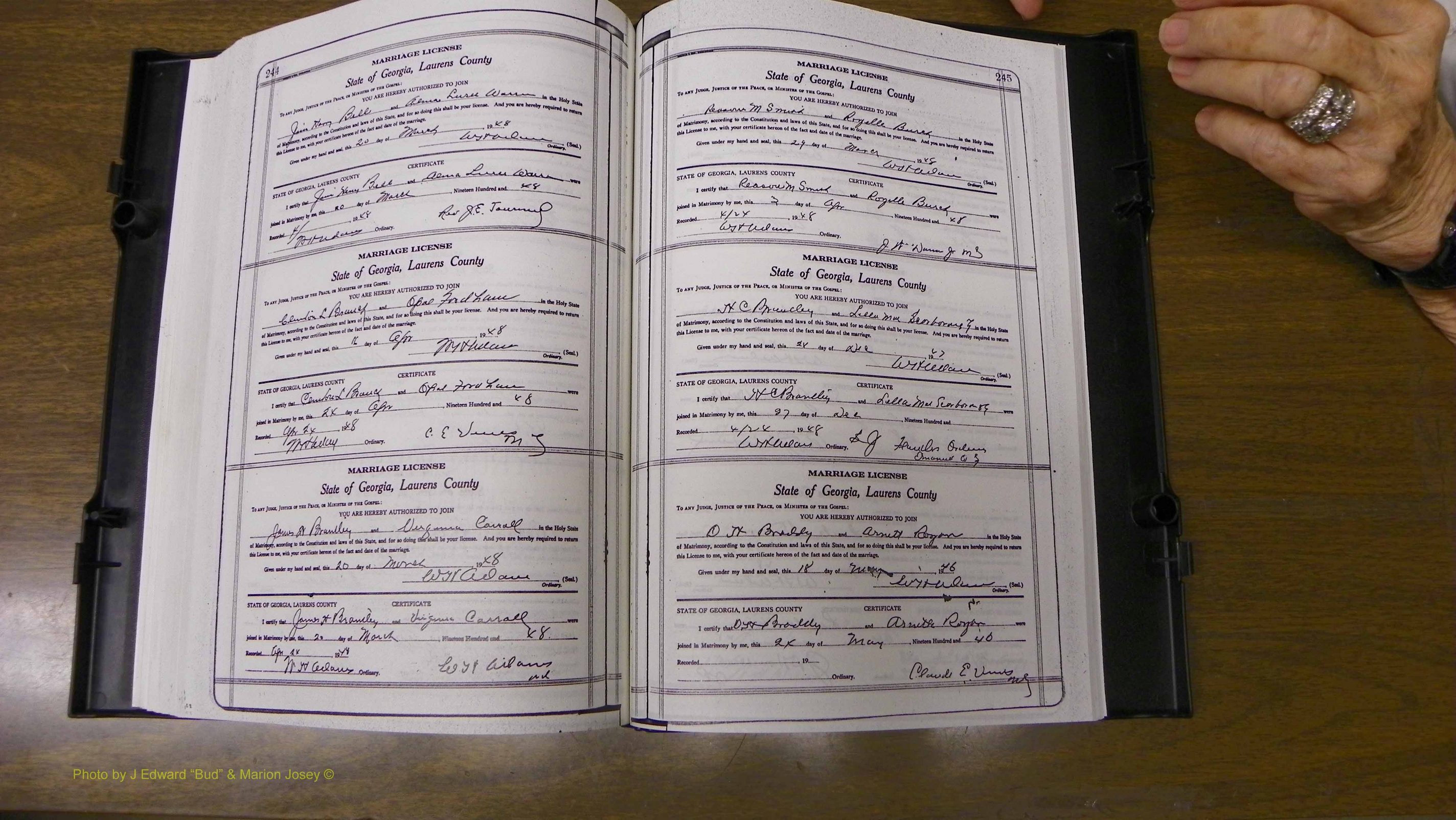 Laurens Co, GA, Marriages Book W, 1944 - 1955, White, P 244-245.JPG