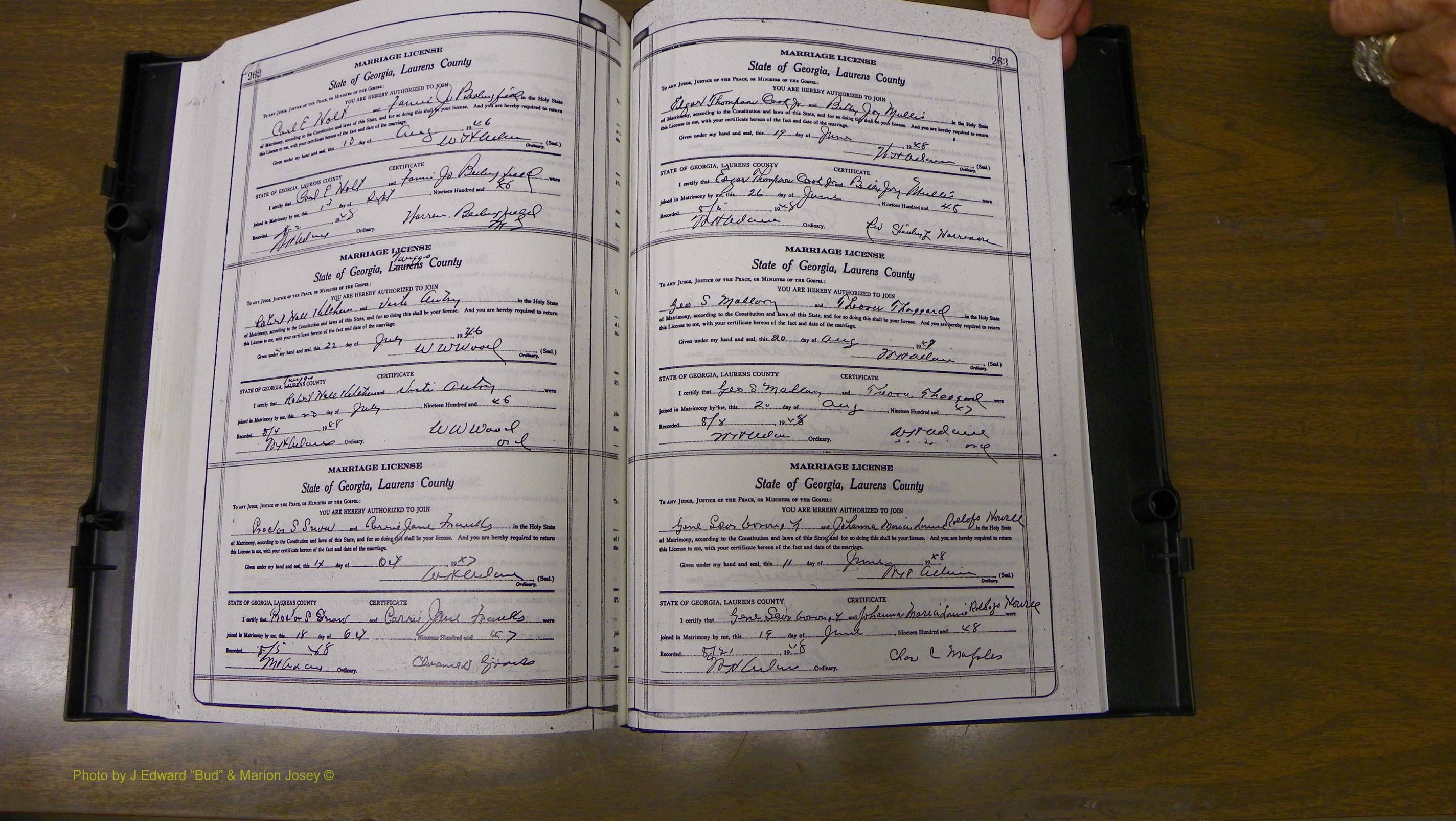 Laurens Co, GA, Marriages Book W, 1944 - 1955, White, P 262-263.JPG