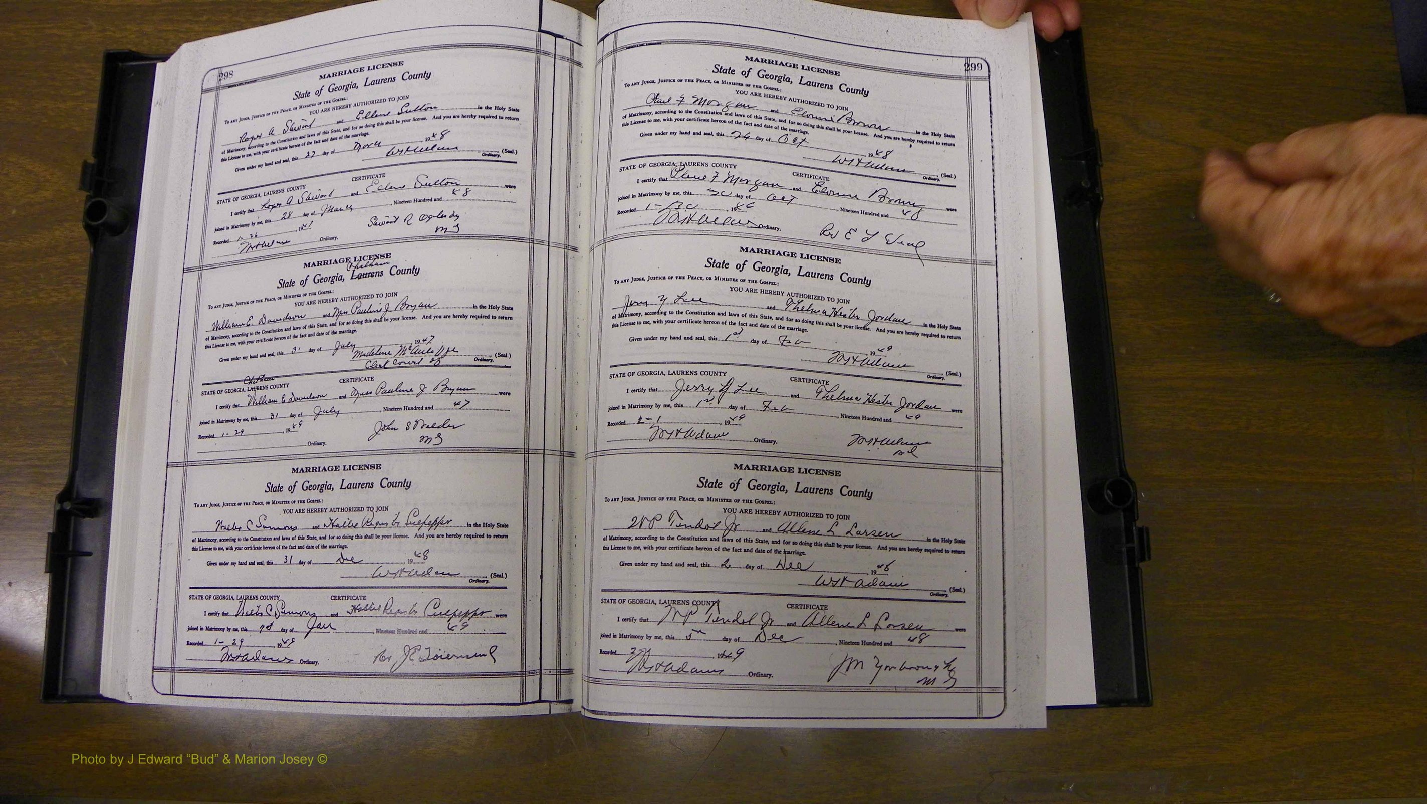 Laurens Co, GA, Marriages Book W, 1944 - 1955, White, P 298-299.JPG