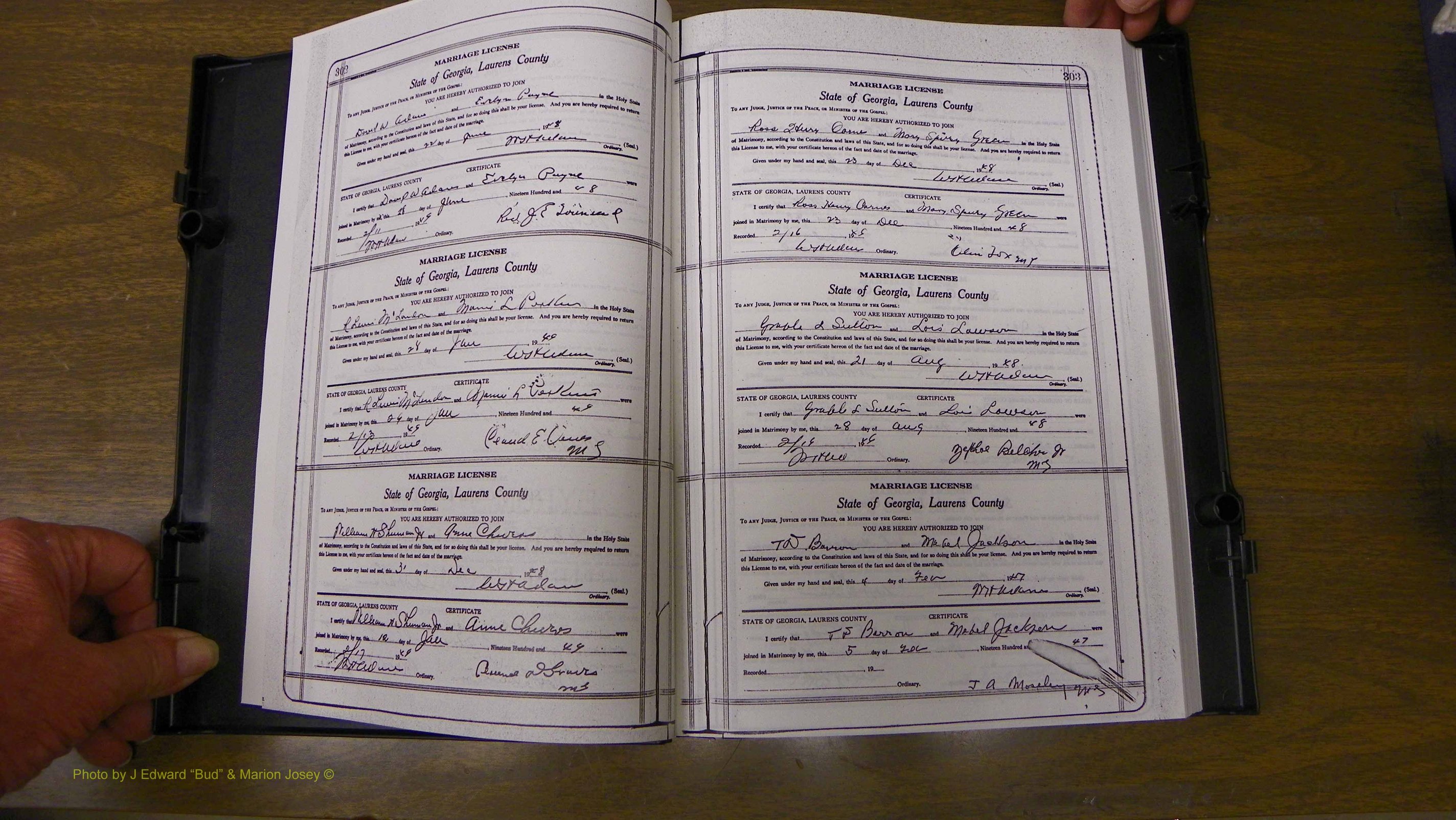 Laurens Co, GA, Marriages Book W, 1944 - 1955, White, P 302-303.JPG