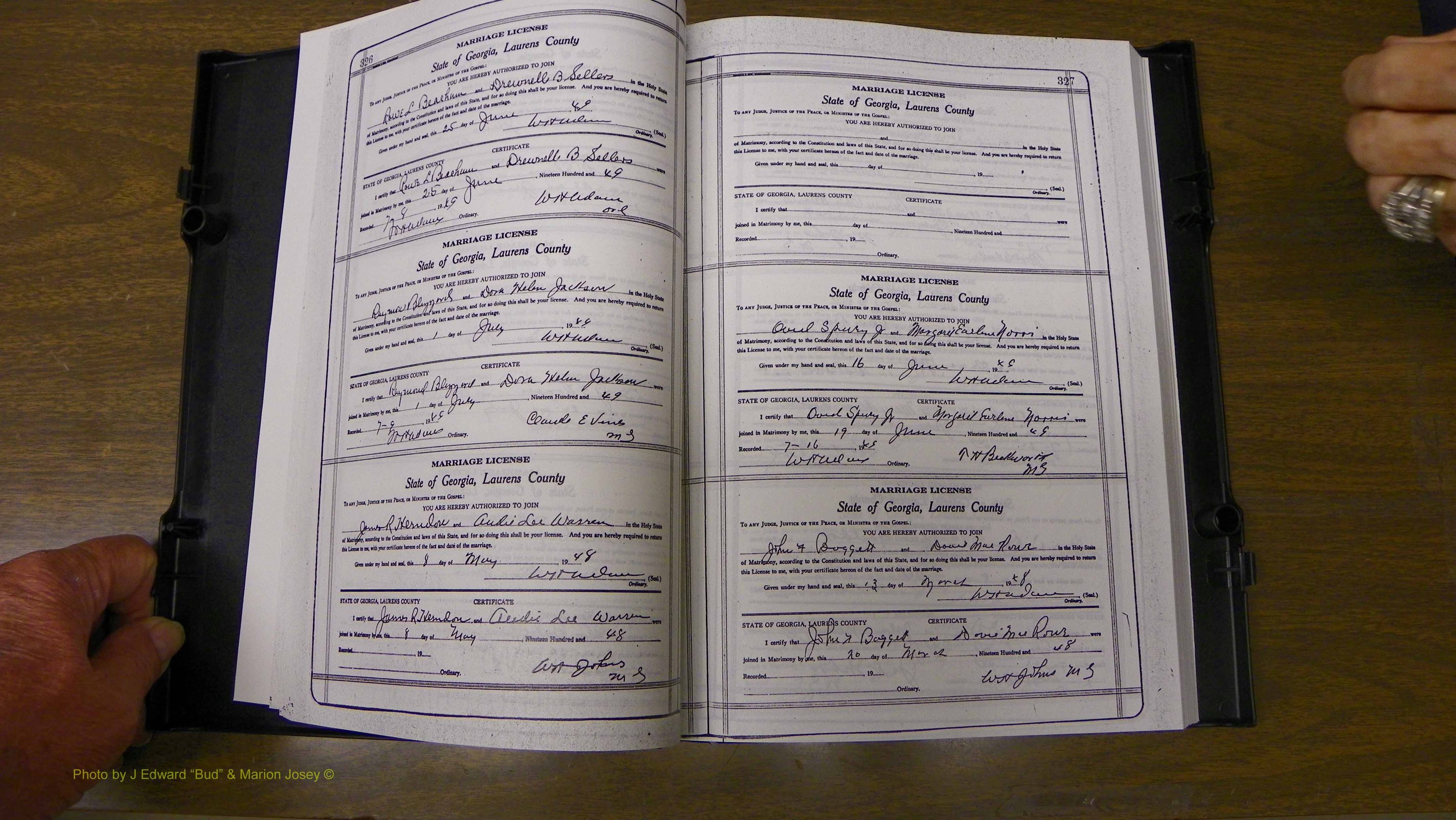 Laurens Co, GA, Marriages Book W, 1944 - 1955, White, P 326-327.JPG