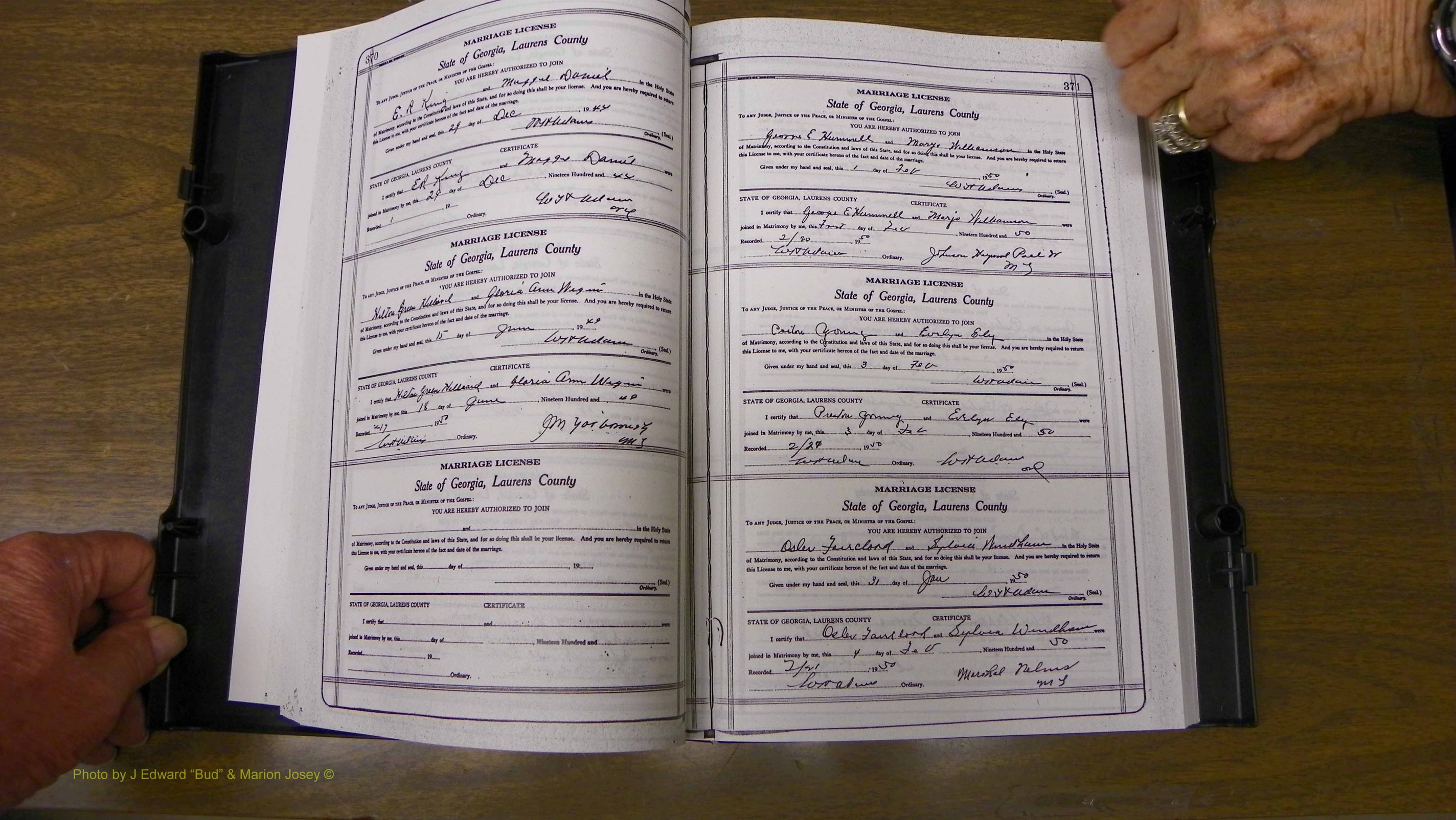 Laurens Co, GA, Marriages Book W, 1944 - 1955, White, P 370-371.JPG