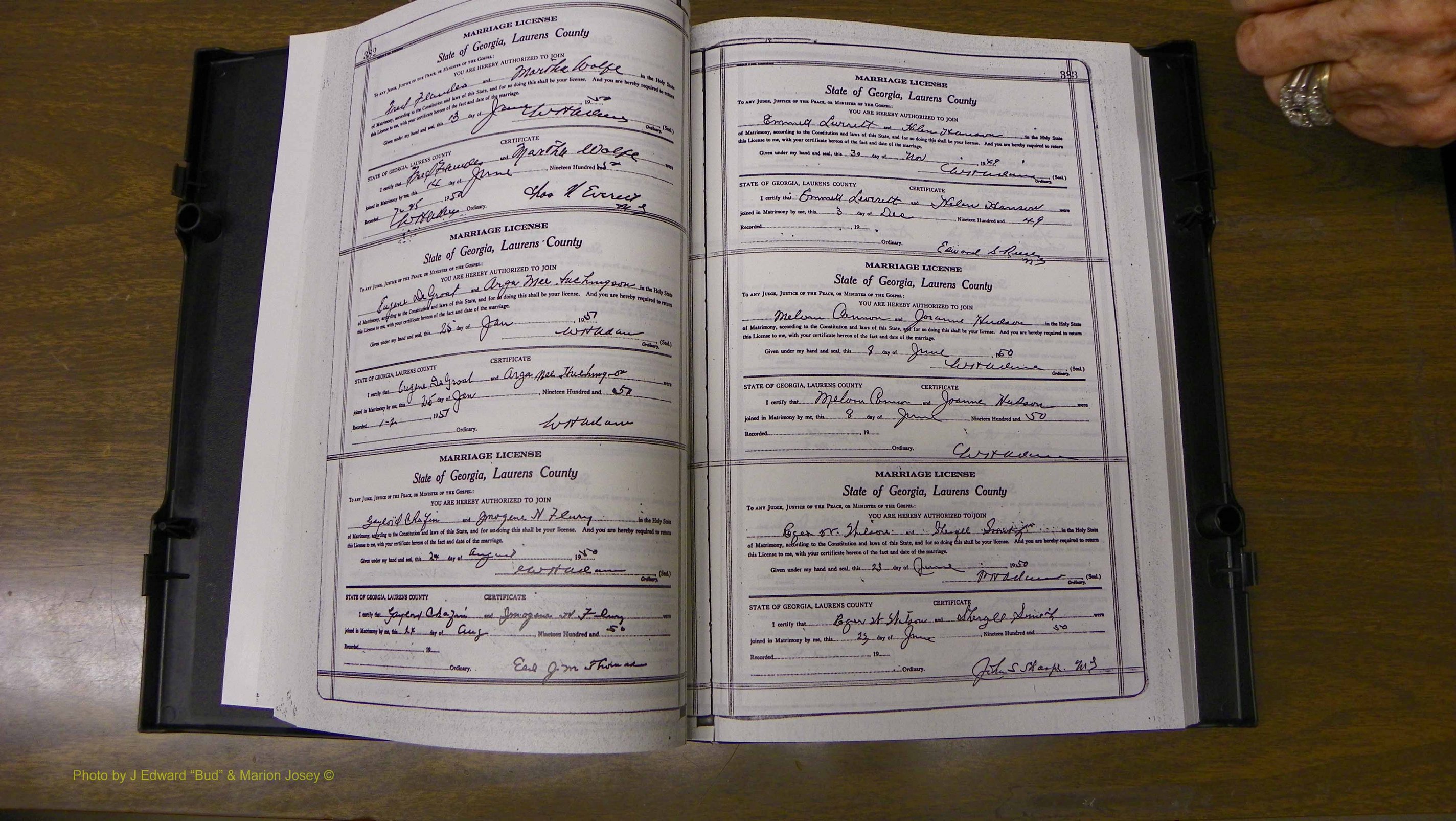 Laurens Co, GA, Marriages Book W, 1944 - 1955, White, P 382-383.JPG
