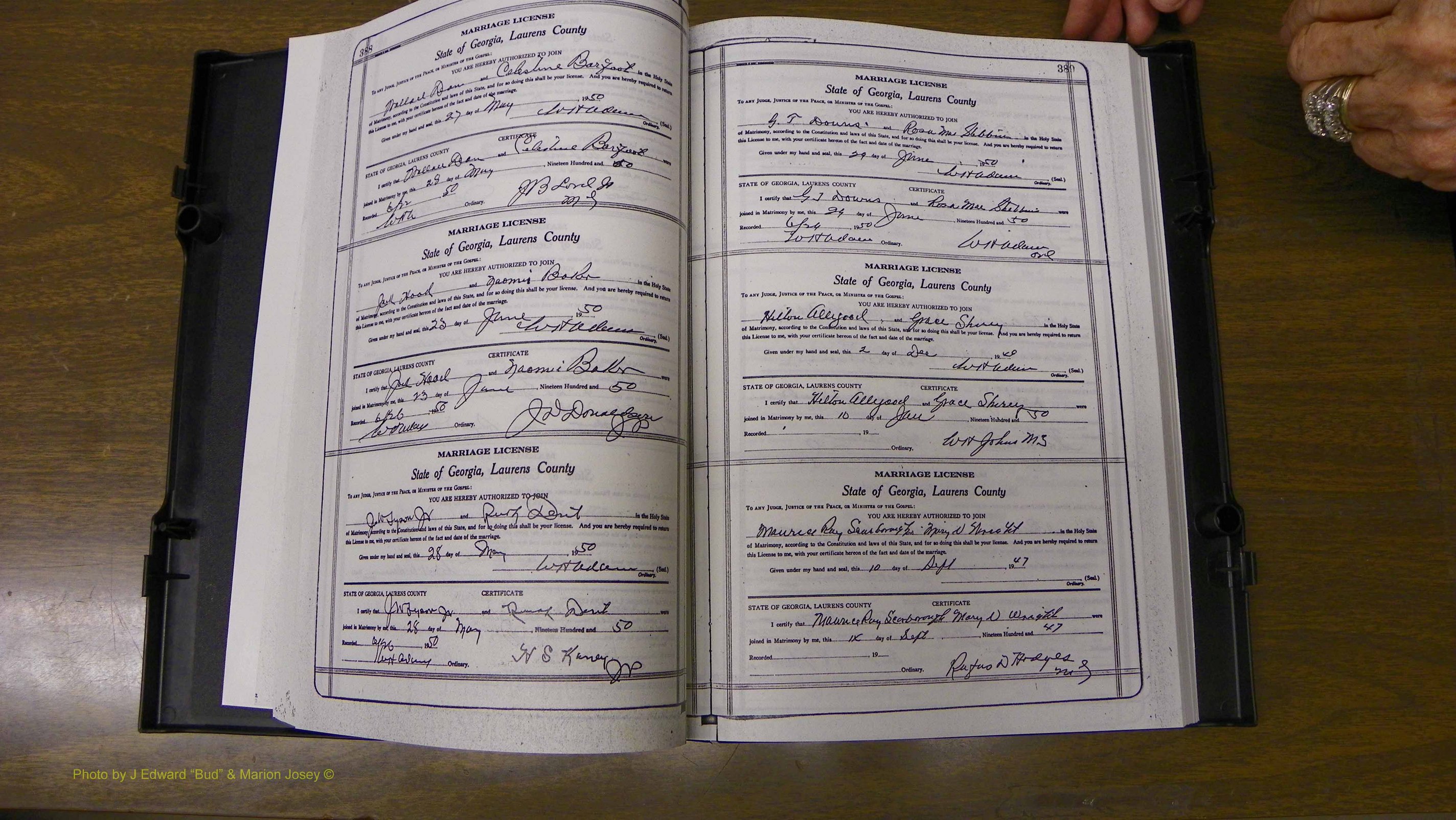 Laurens Co, GA, Marriages Book W, 1944 - 1955, White, P 388-389.JPG
