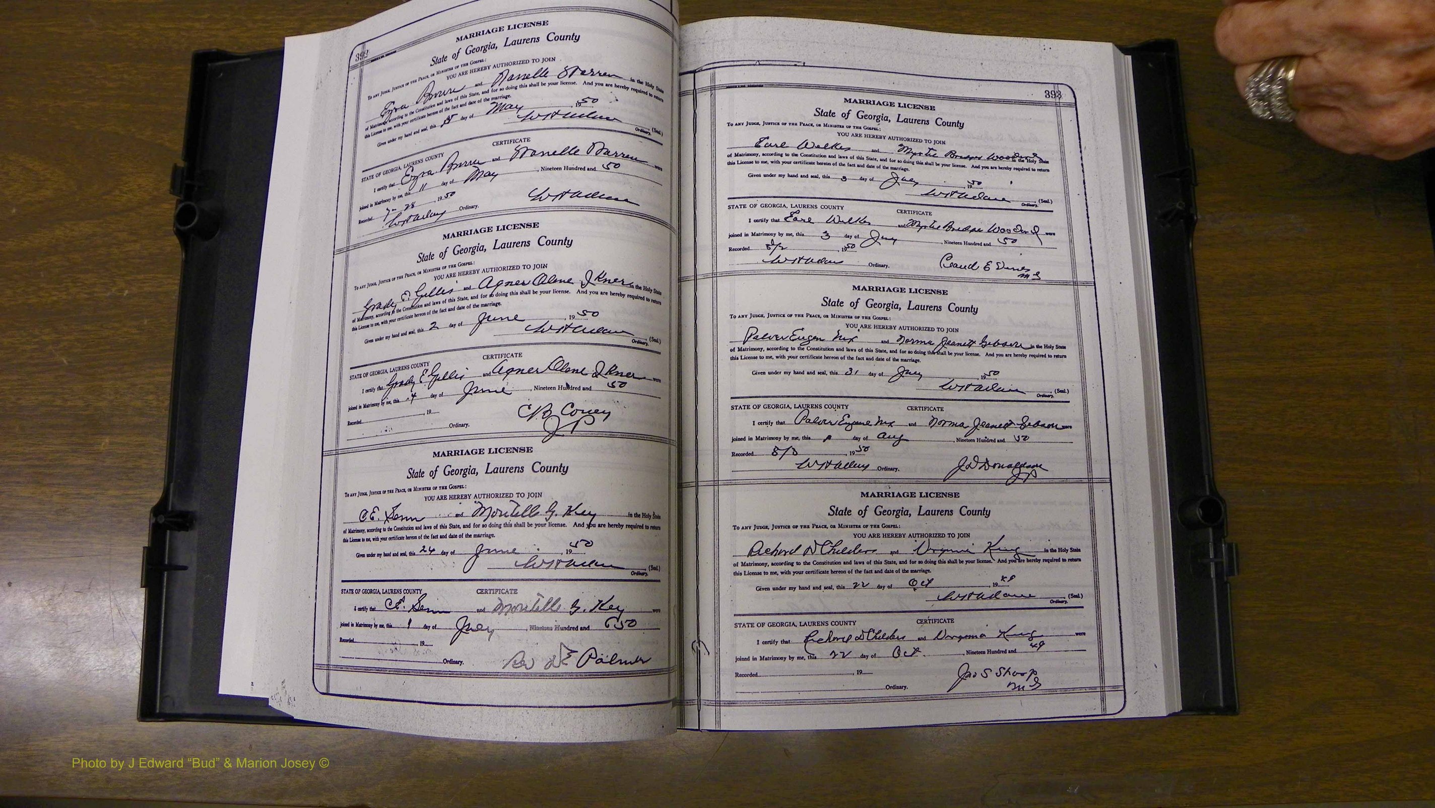 Laurens Co, GA, Marriages Book W, 1944 - 1955, White, P 392-393.JPG