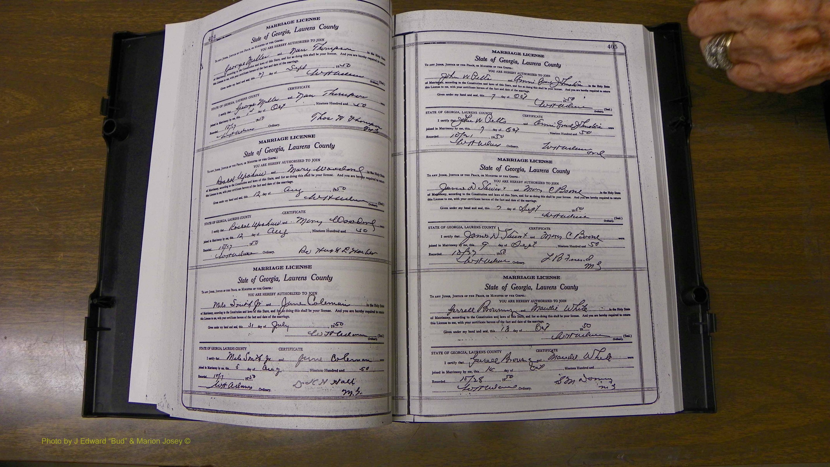 Laurens Co, GA, Marriages Book W, 1944 - 1955, White, P 404-405.JPG