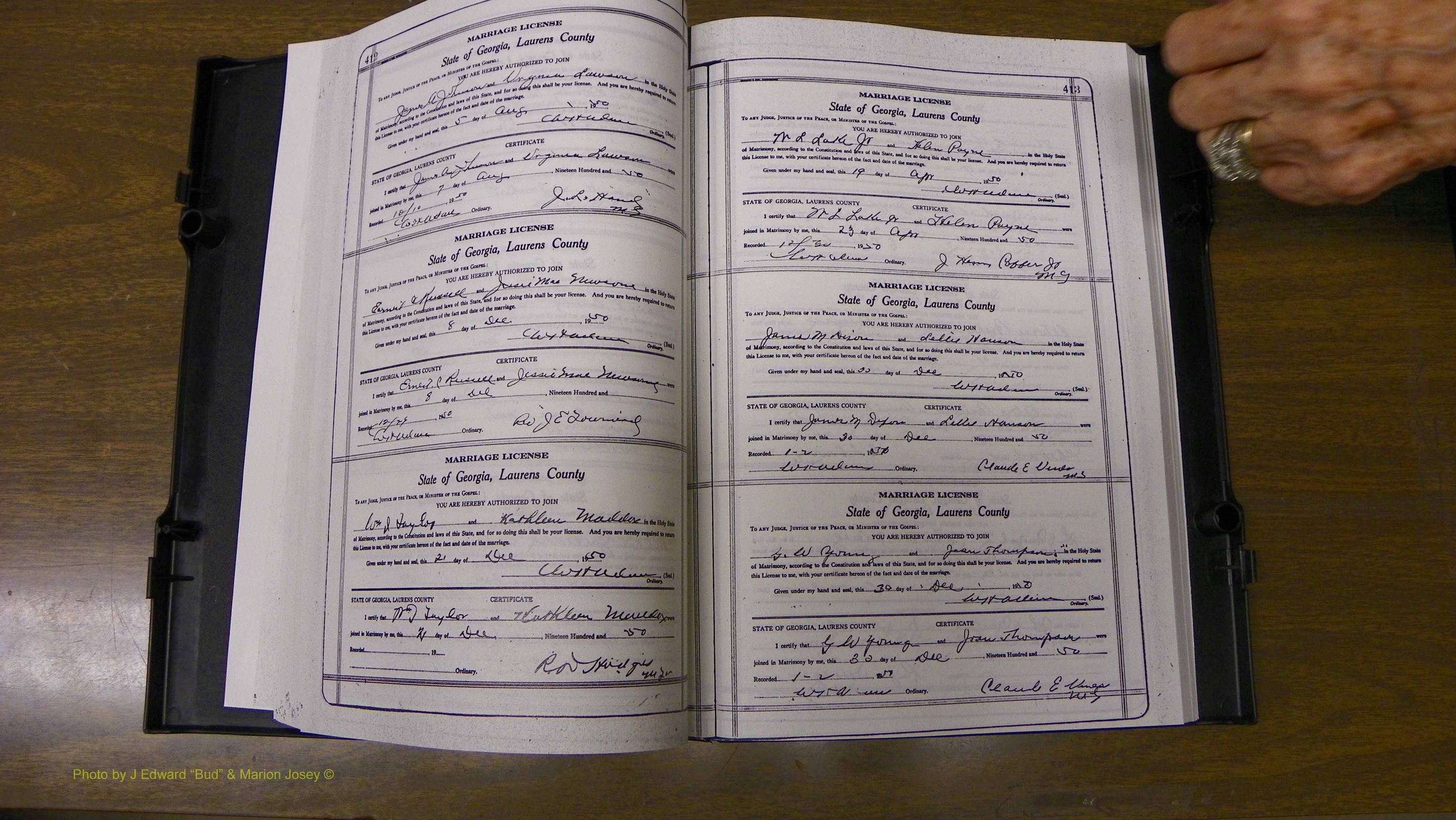 Laurens Co, GA, Marriages Book W, 1944 - 1955, White, P 412-413.JPG