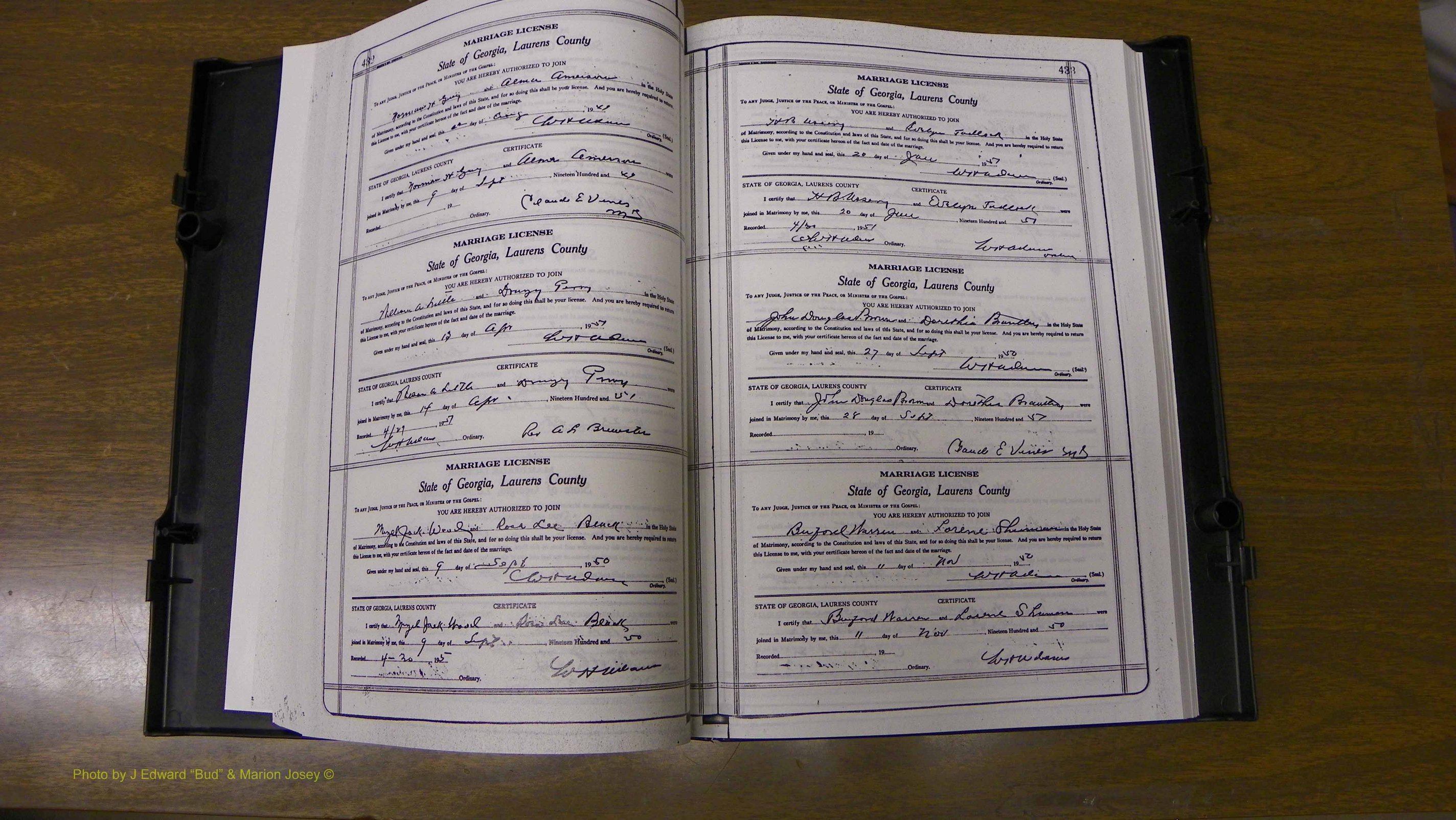 Laurens Co, GA, Marriages Book W, 1944 - 1955, White, P 432-433.JPG