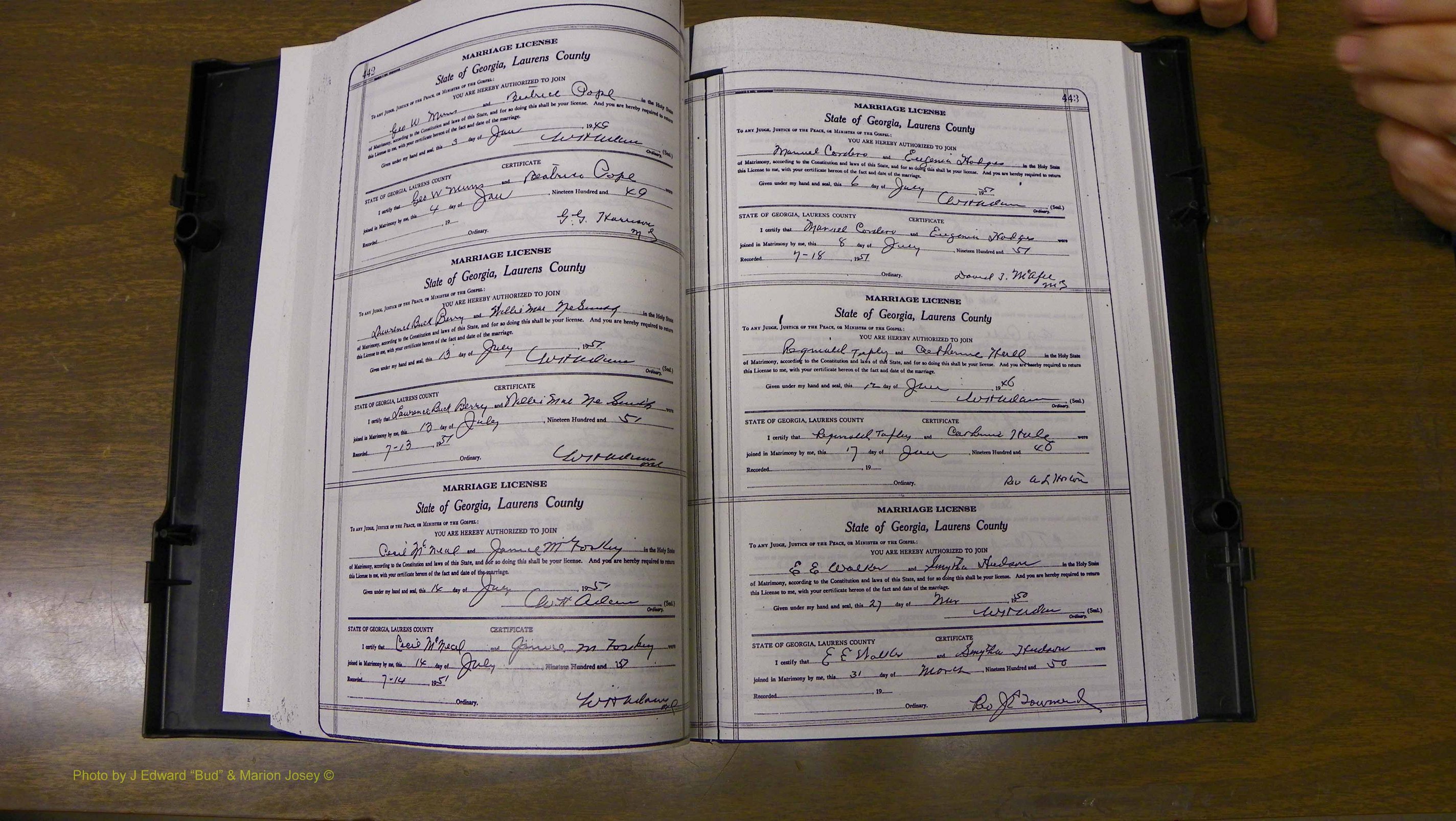 Laurens Co, GA, Marriages Book W, 1944 - 1955, White, P 442-443.JPG
