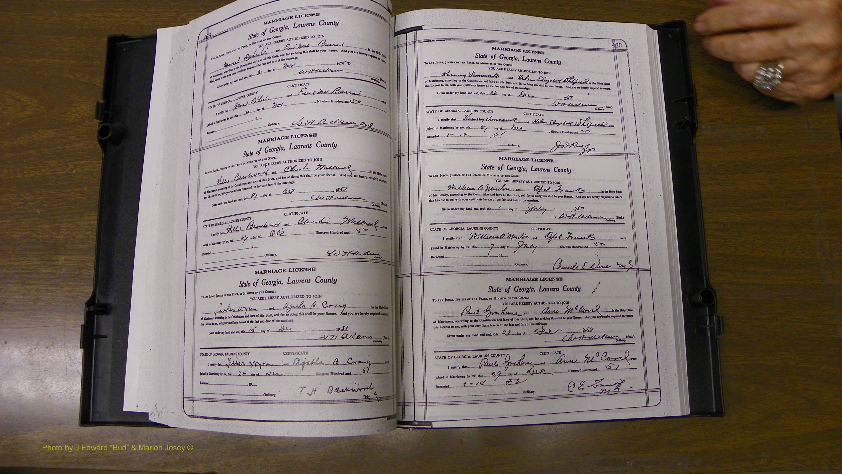 Laurens Co, GA, Marriages Book W, 1944 - 1955, White, P 468-469.JPG