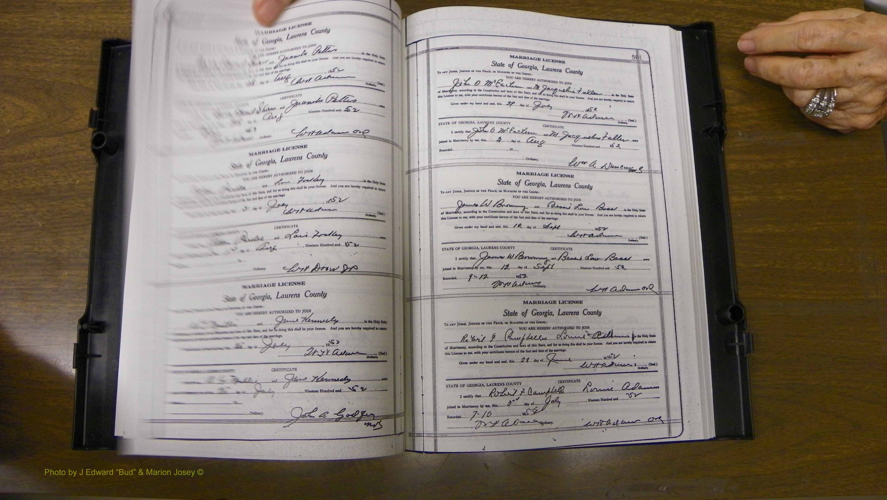 Laurens Co, GA, Marriages Book W, 1944 - 1955, White, P 500-501.JPG