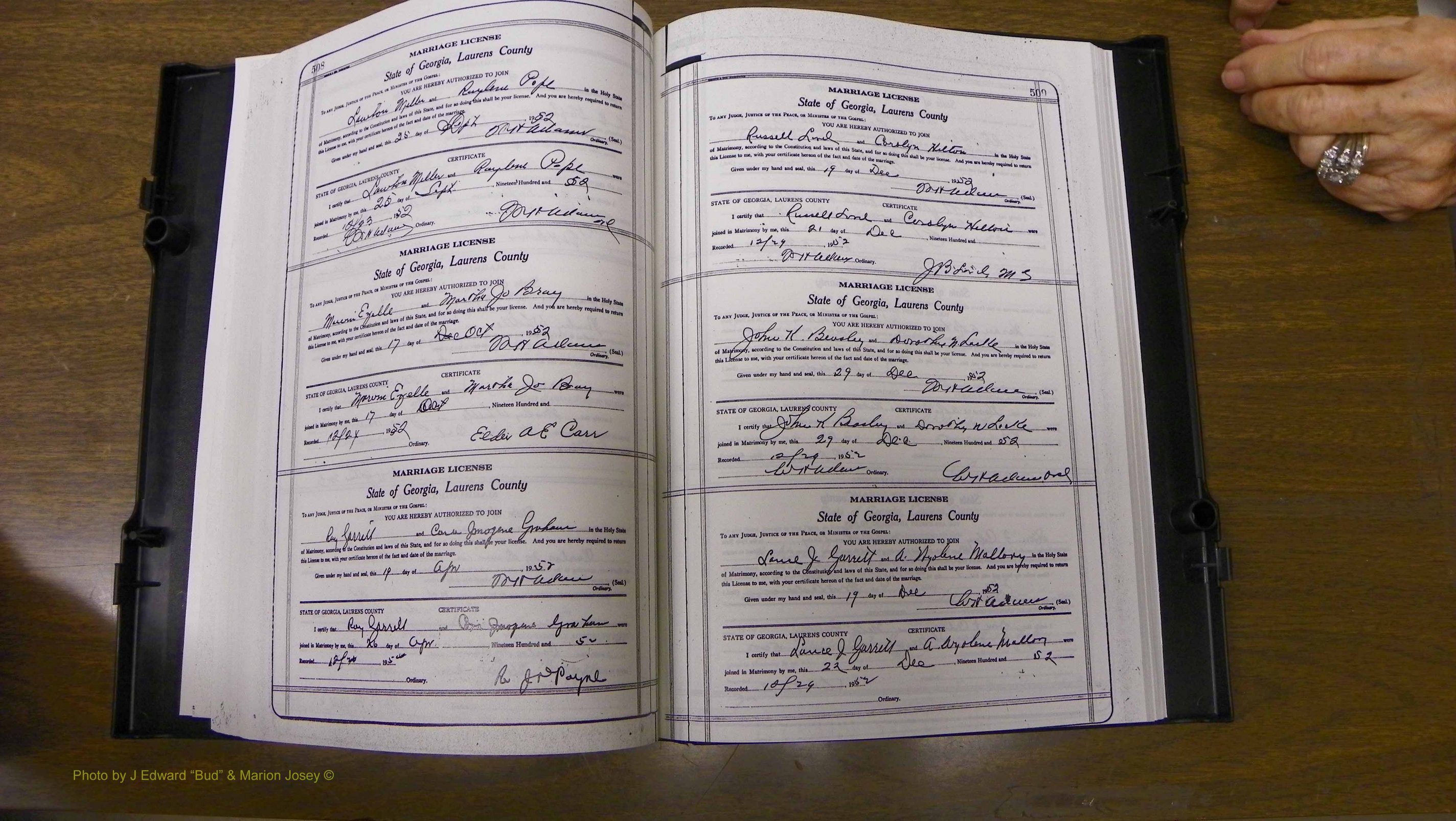 Laurens Co, GA, Marriages Book W, 1944 - 1955, White, P 508-509.JPG