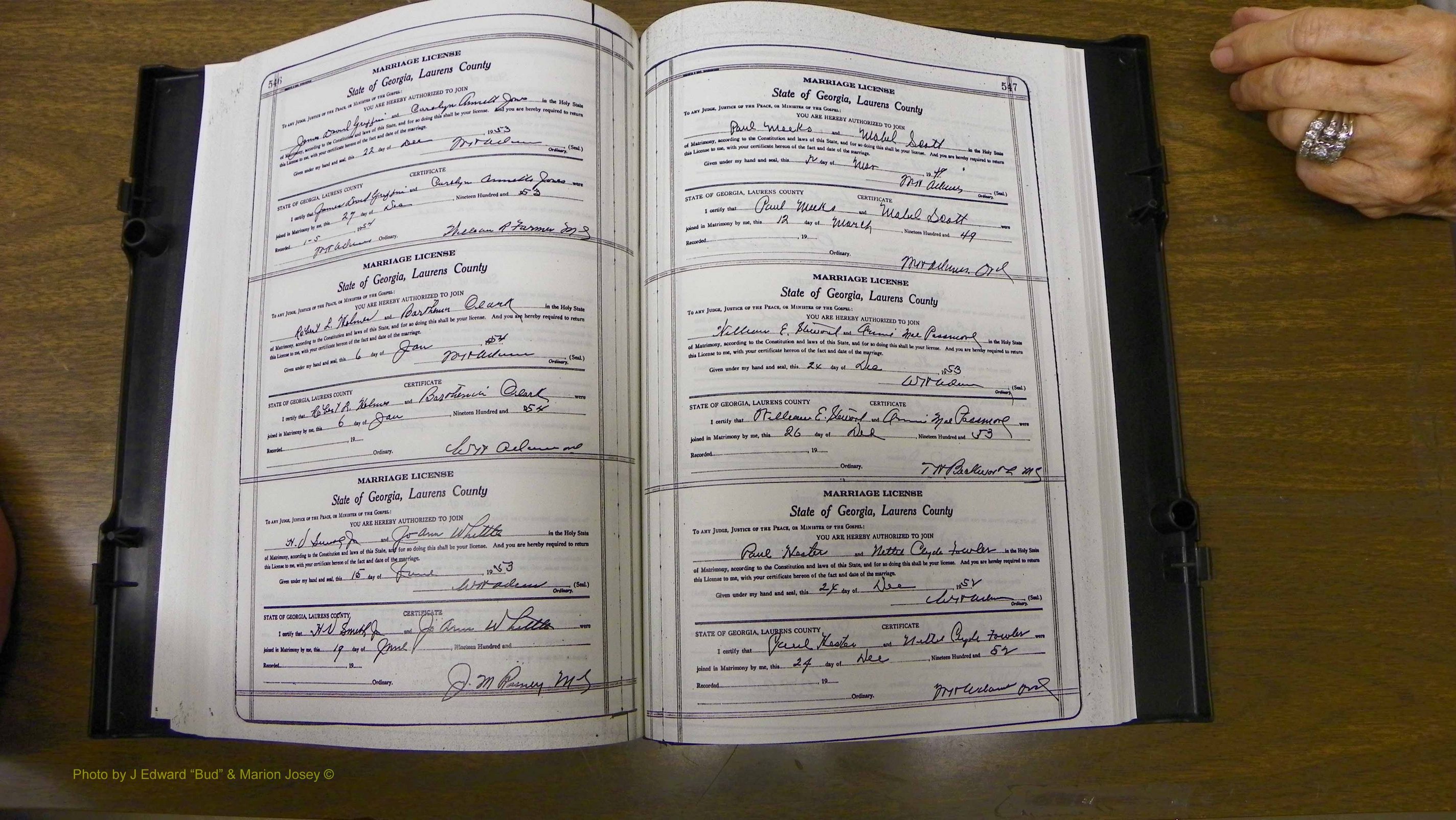 Laurens Co, GA, Marriages Book W, 1944 - 1955, White, P 546-547.JPG