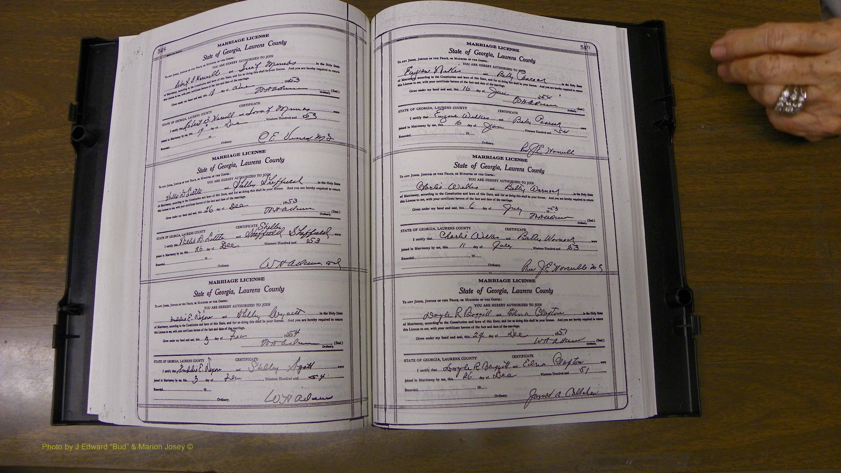 Laurens Co, GA, Marriages Book W, 1944 - 1955, White, P 548-549.JPG