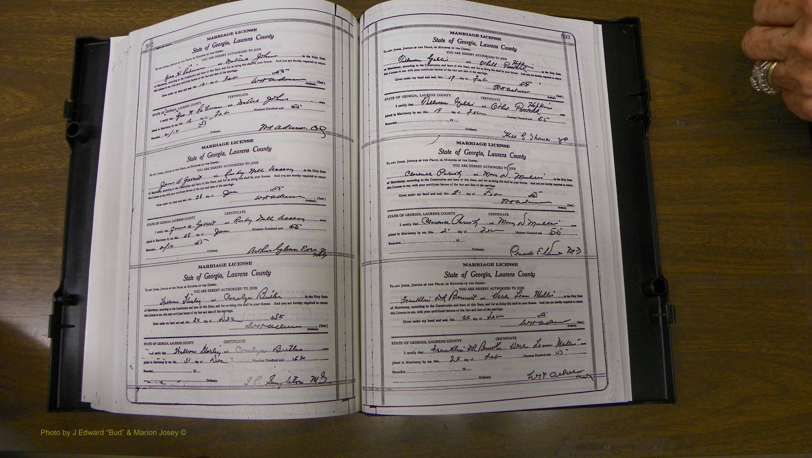 Laurens Co, GA, Marriages Book W, 1944 - 1955, White, P 592-593.JPG