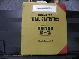 Lincoln Births, L-Z, 1913- 252.JPG