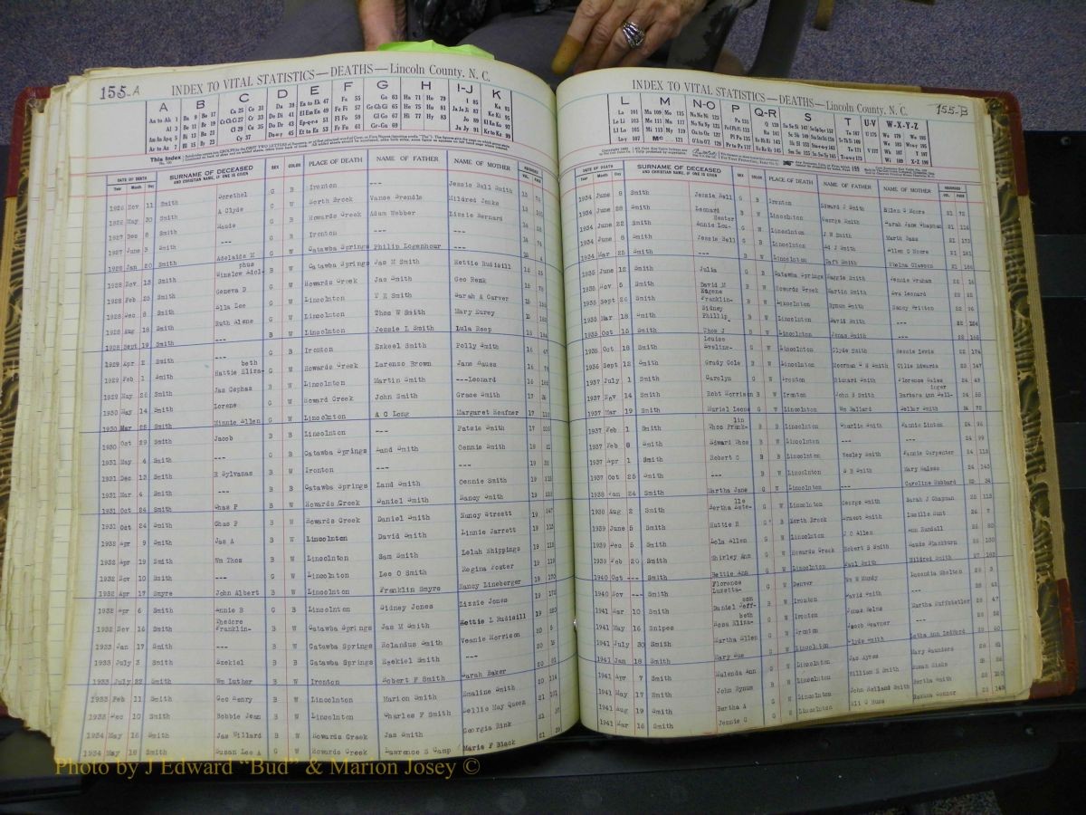 Lincoln Deaths, A-Z, 1913-1991 301.JPG