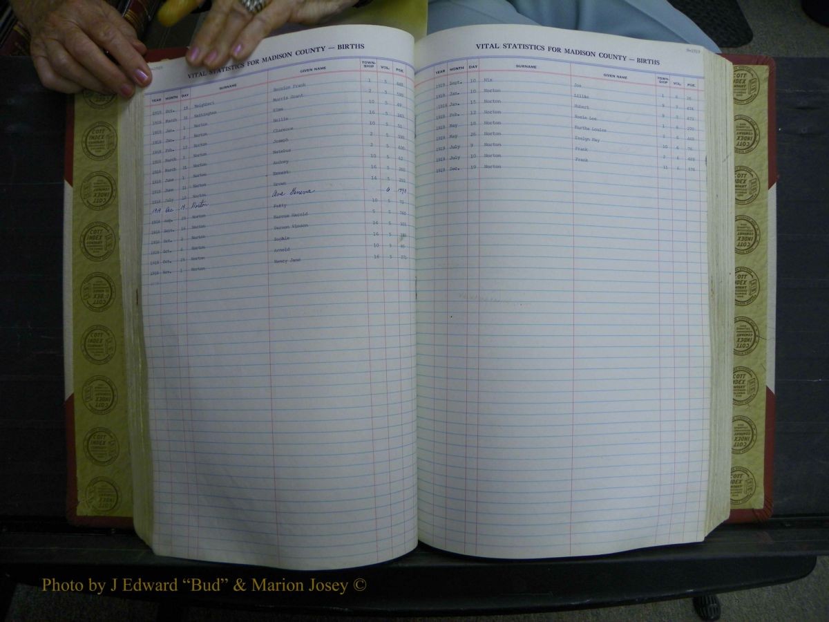 Madison Births & Deaths, Book 2, L-Z, + Delayed Book 2 098.JPG