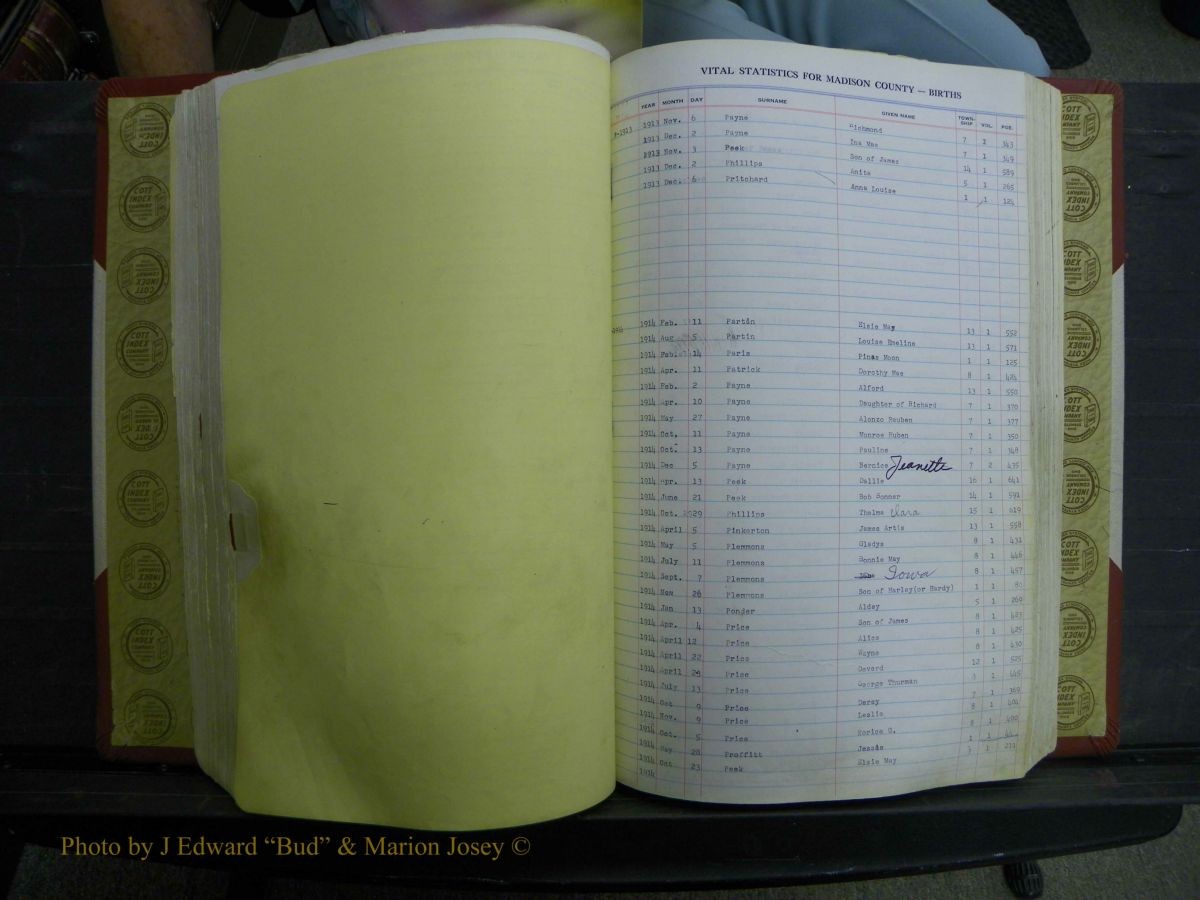 Madison Births & Deaths, Book 2, L-Z, + Delayed Book 2 132.JPG