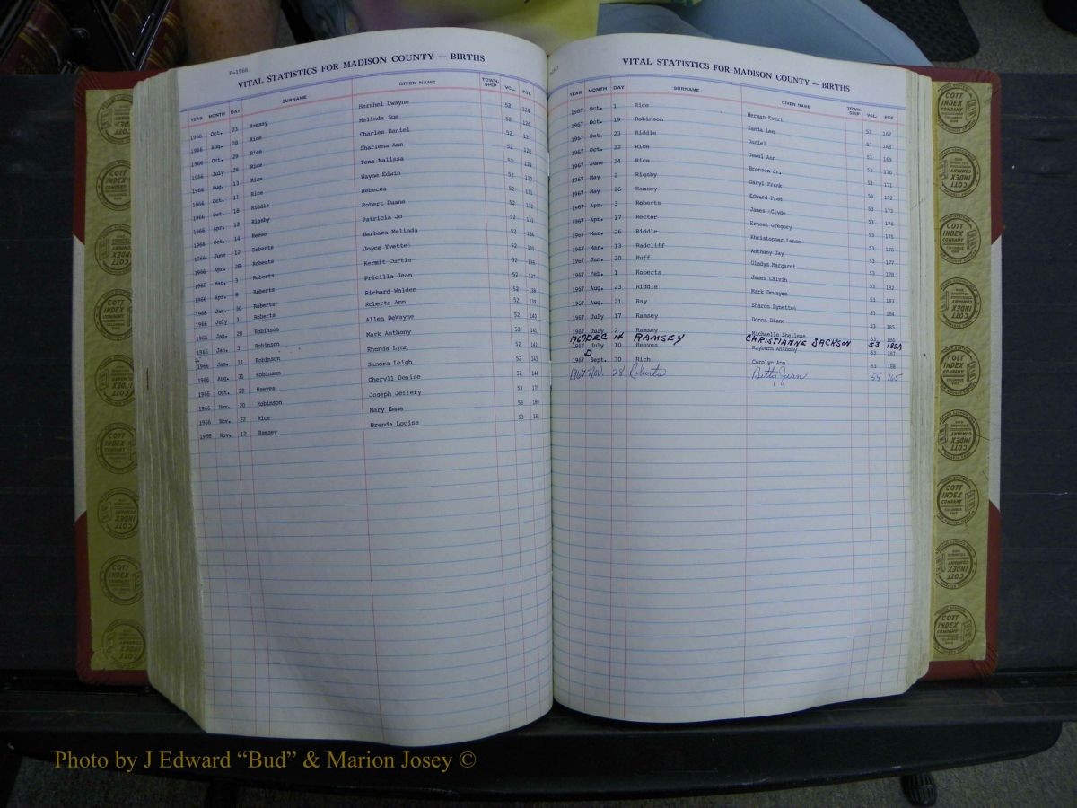 Madison Births & Deaths, Book 2, L-Z, + Delayed Book 2 210.JPG
