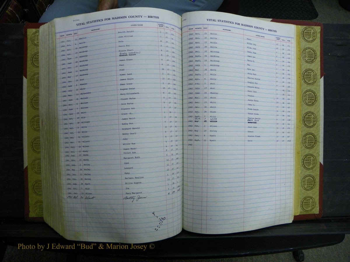 Madison Births & Deaths, Book 2, L-Z, + Delayed Book 2 297.JPG