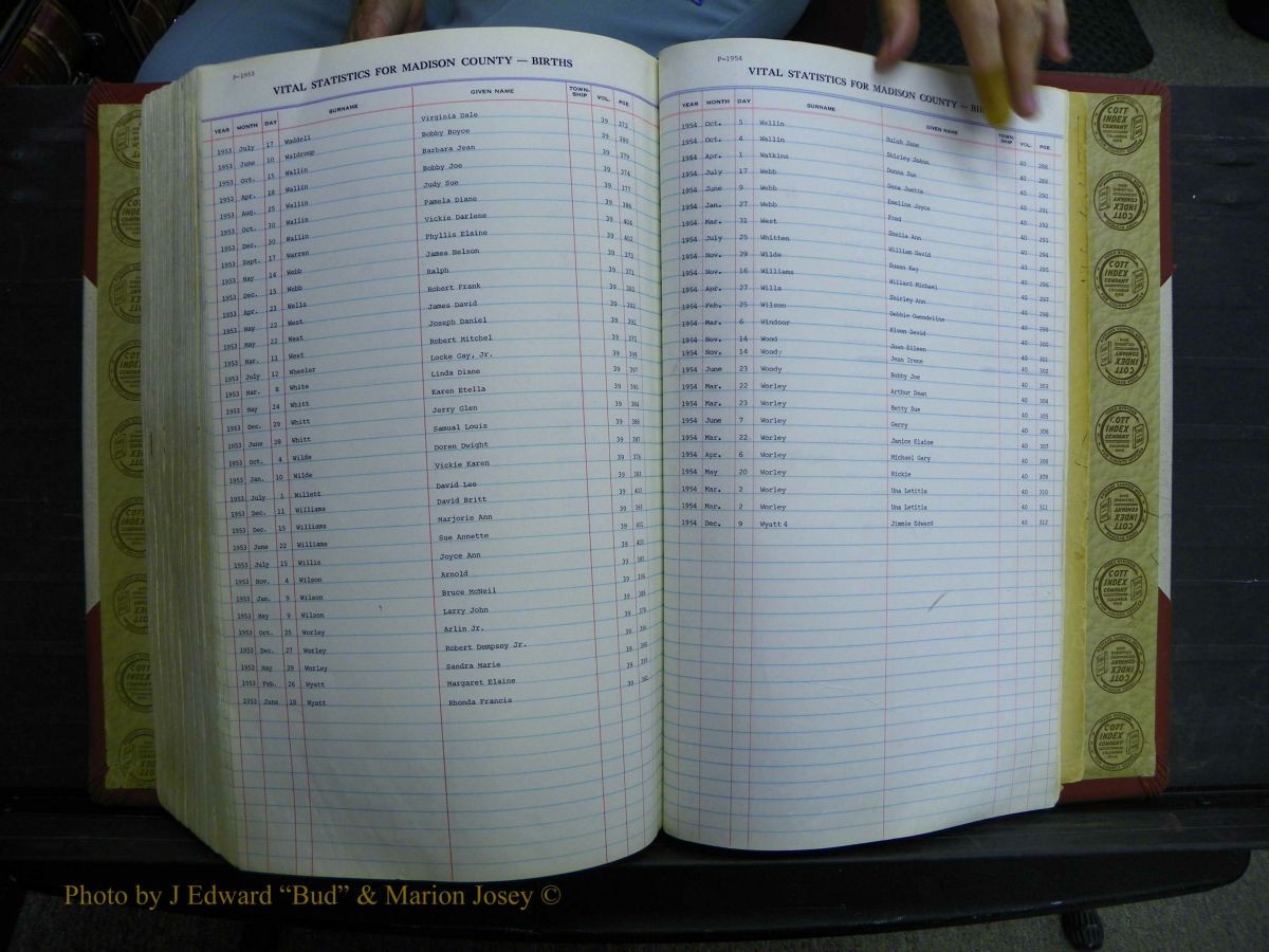 Madison Births & Deaths, Book 2, L-Z, + Delayed Book 2 304.JPG