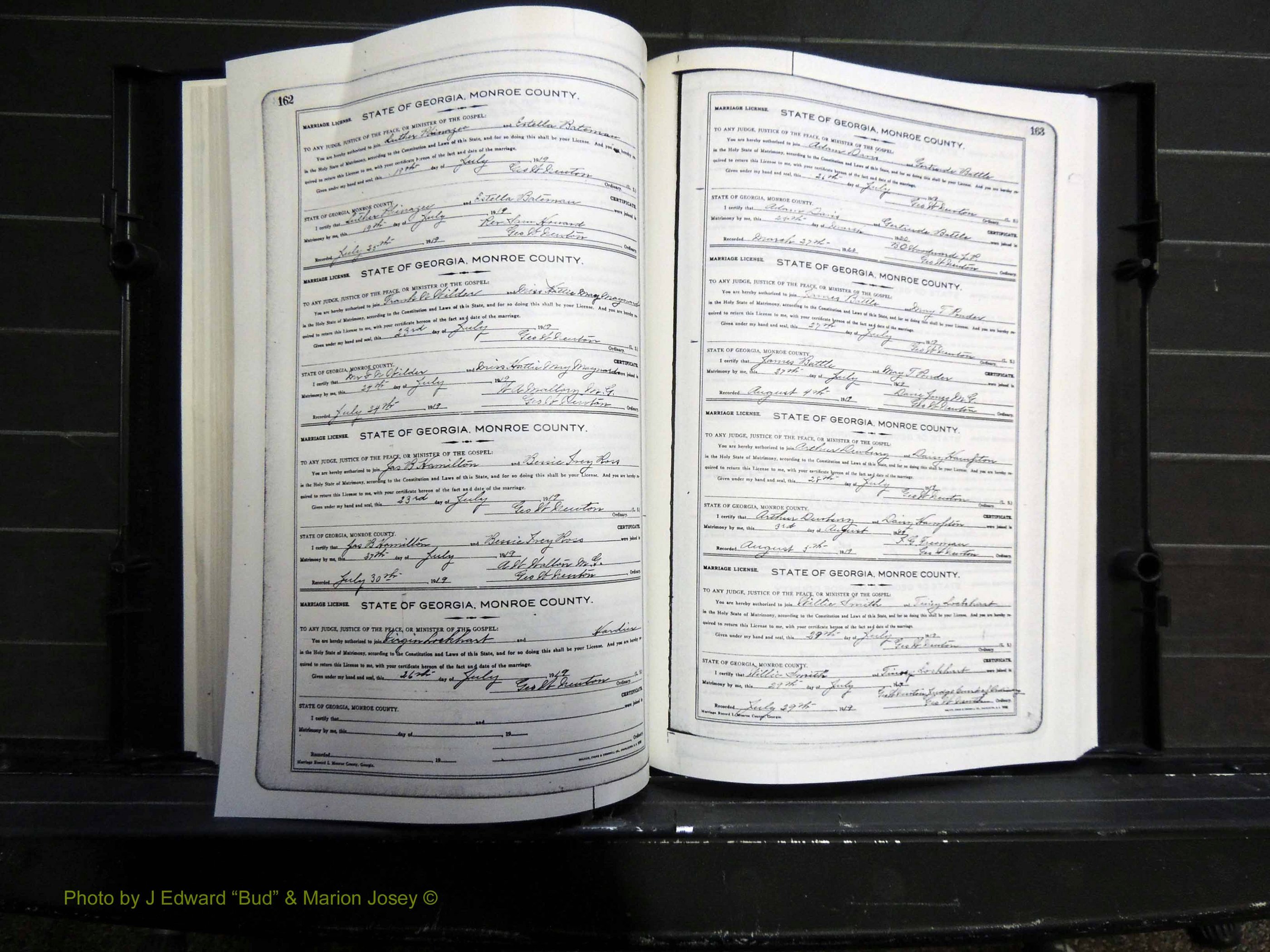 Monroe Co, GA, Marriages, Book I, 1917-1922 pg 162-163.JPG